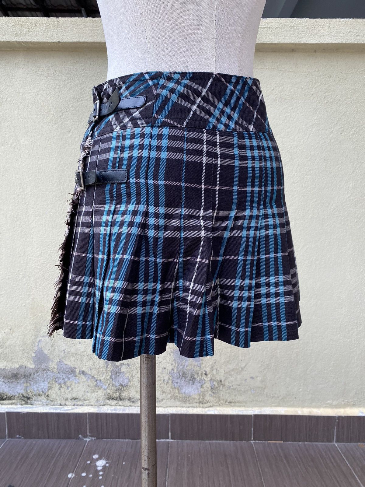 Burberry vintage blue nova check skirt Size 28" / US 6 / IT 42 - 3 Thumbnail