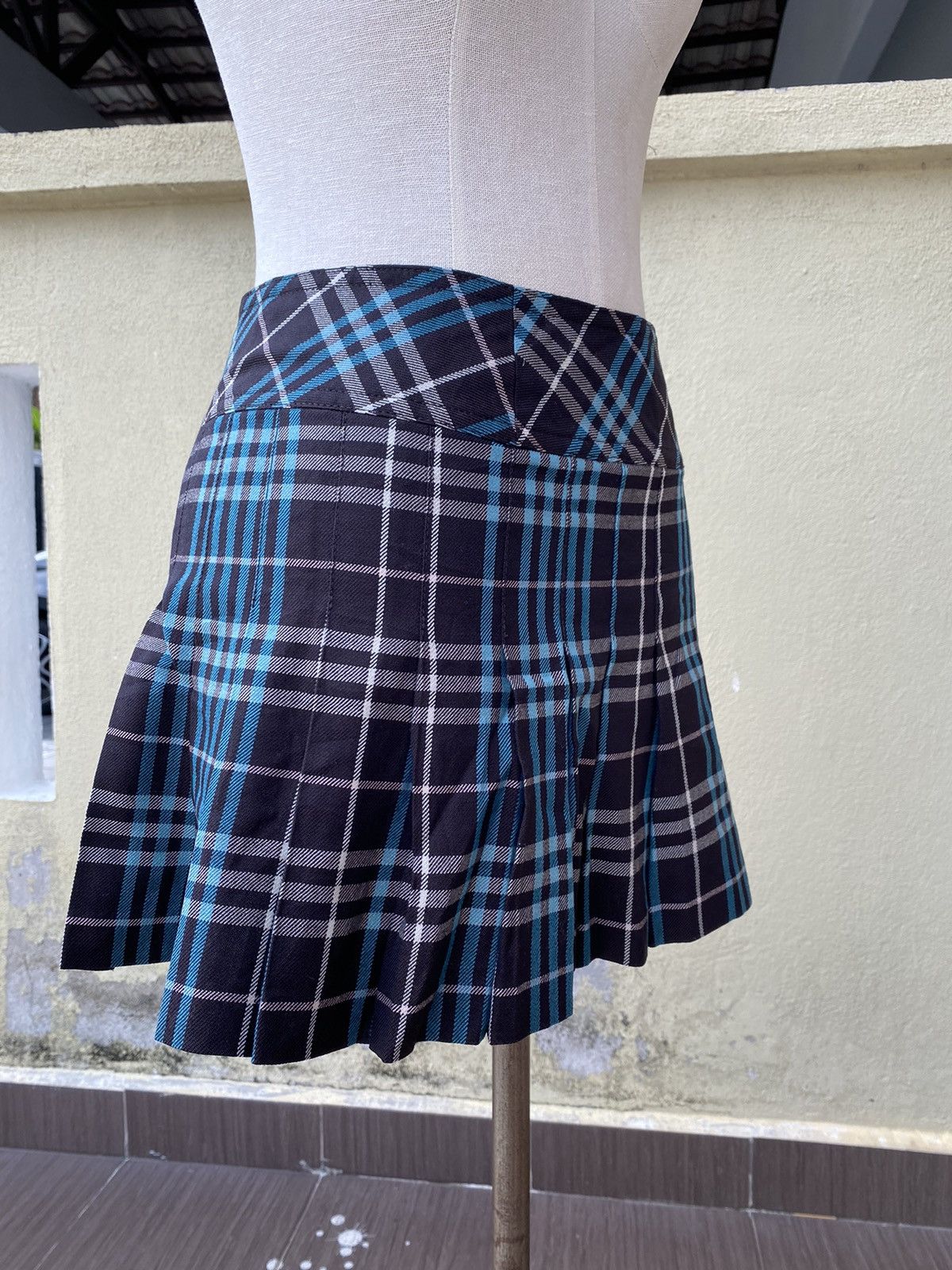 Burberry vintage blue nova check skirt Size 28" / US 6 / IT 42 - 5 Thumbnail