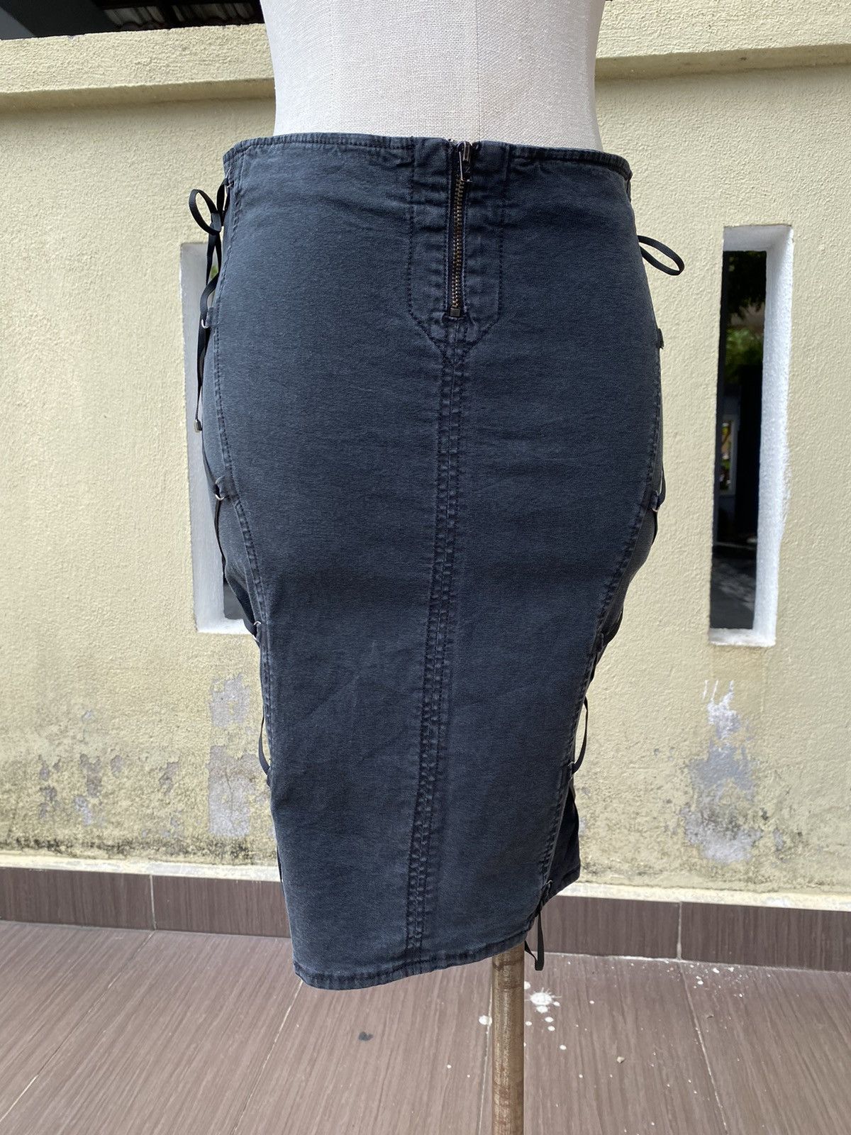 Versace black skirt Size 30" / US 8 / IT 44 - 5 Thumbnail