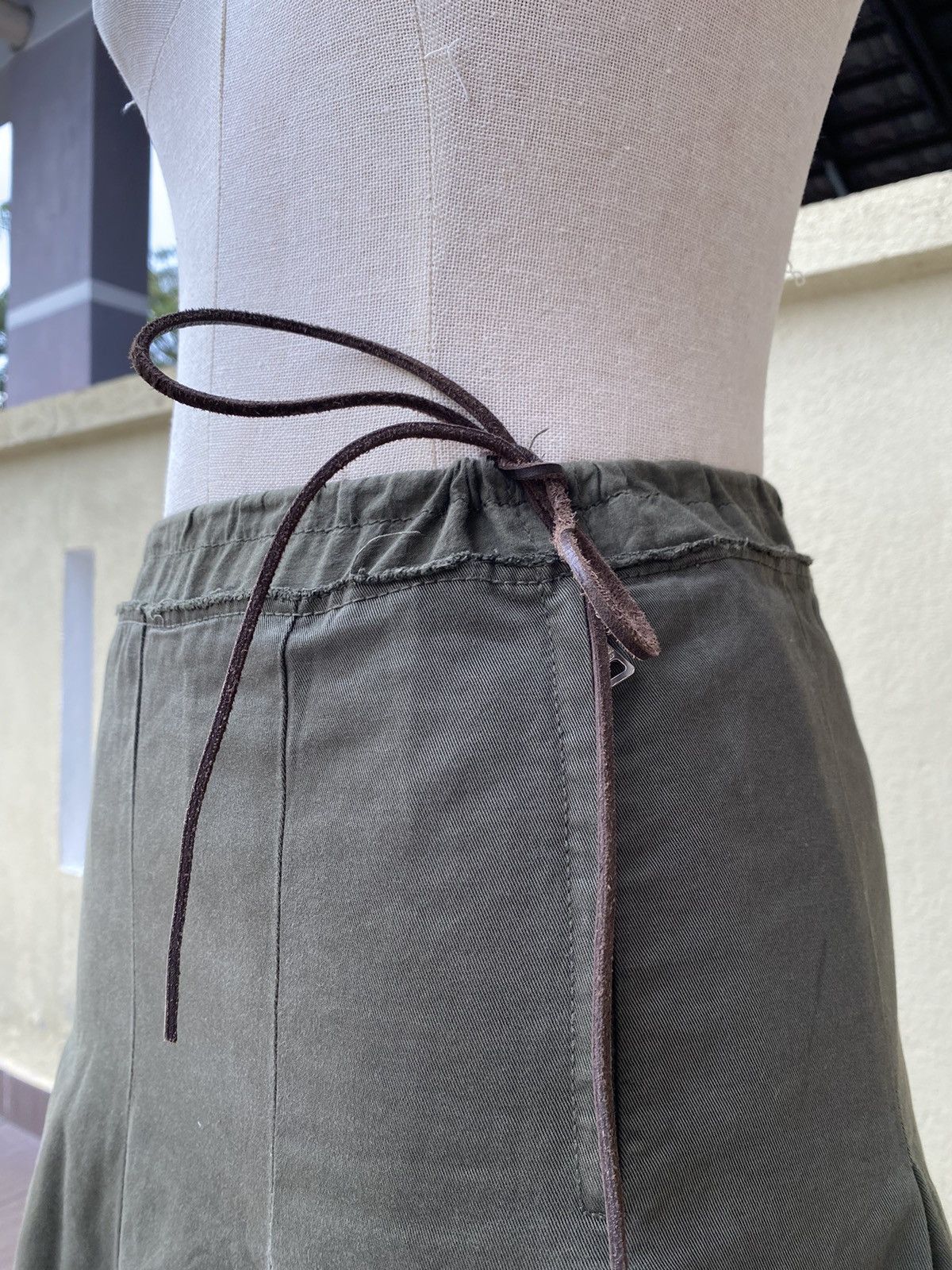 Prada olive green skirt Size 30" / US 8 / IT 44 - 6 Thumbnail