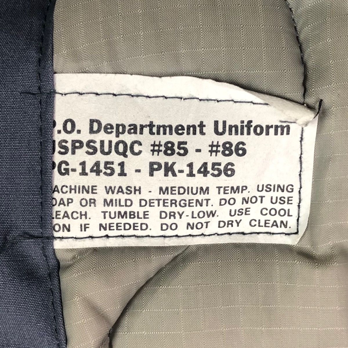 Vintage Vintage 90s Government Issued Gray Insulated Coat Adult XL Size US XL / EU 56 / 4 - 4 Thumbnail