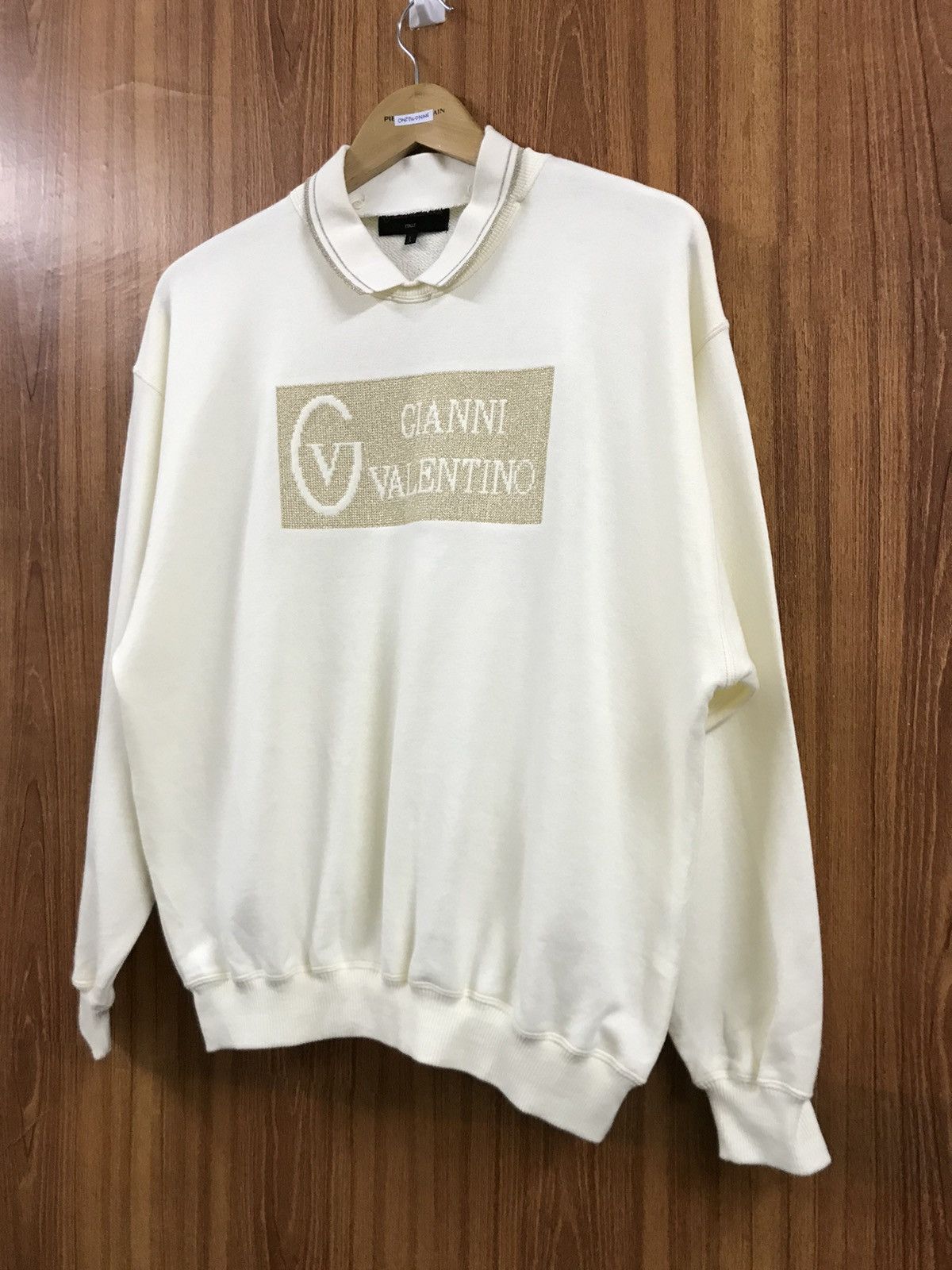 vintage 90s embroidery gianni valentino detachable neck