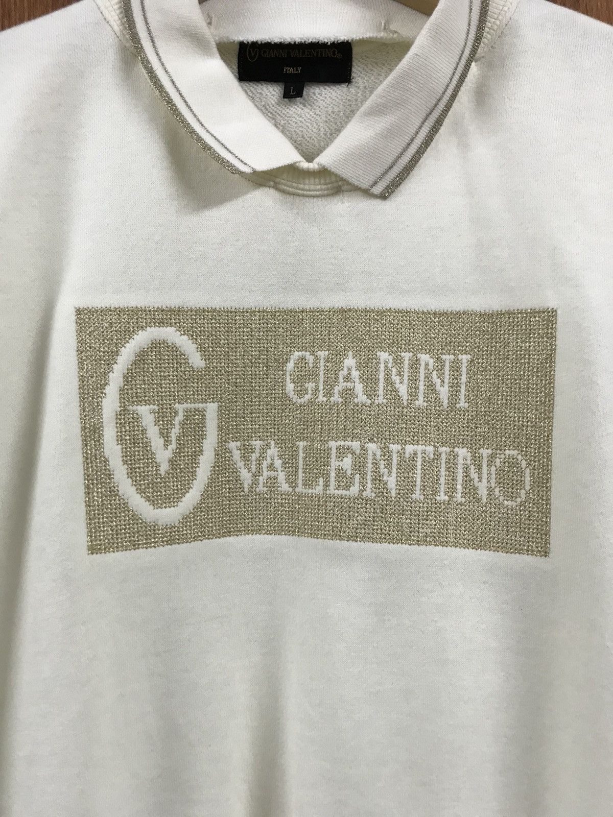 vintage 90s embroidery gianni valentino detachable neck