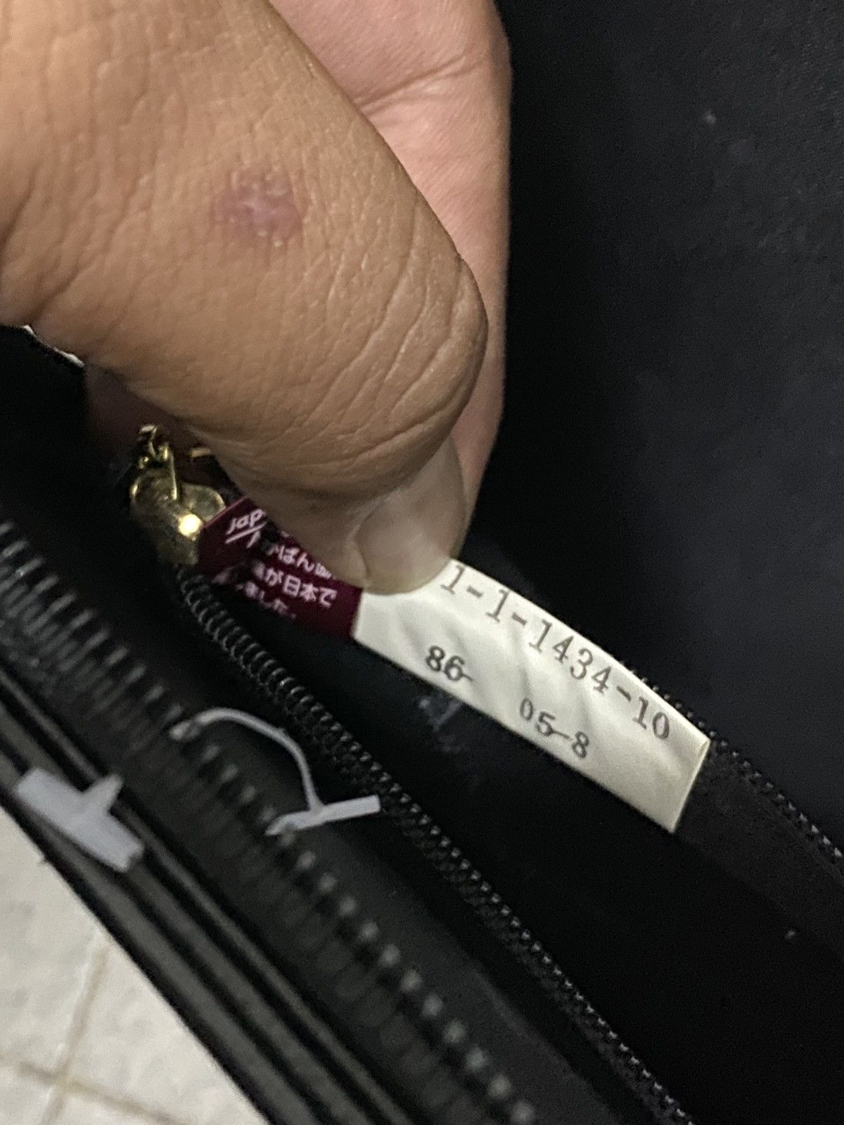Aquascutum × Japanese Brand × Vintage Vintage Aquascutum Clutch Bag Black Size ONE SIZE - 15 Thumbnail