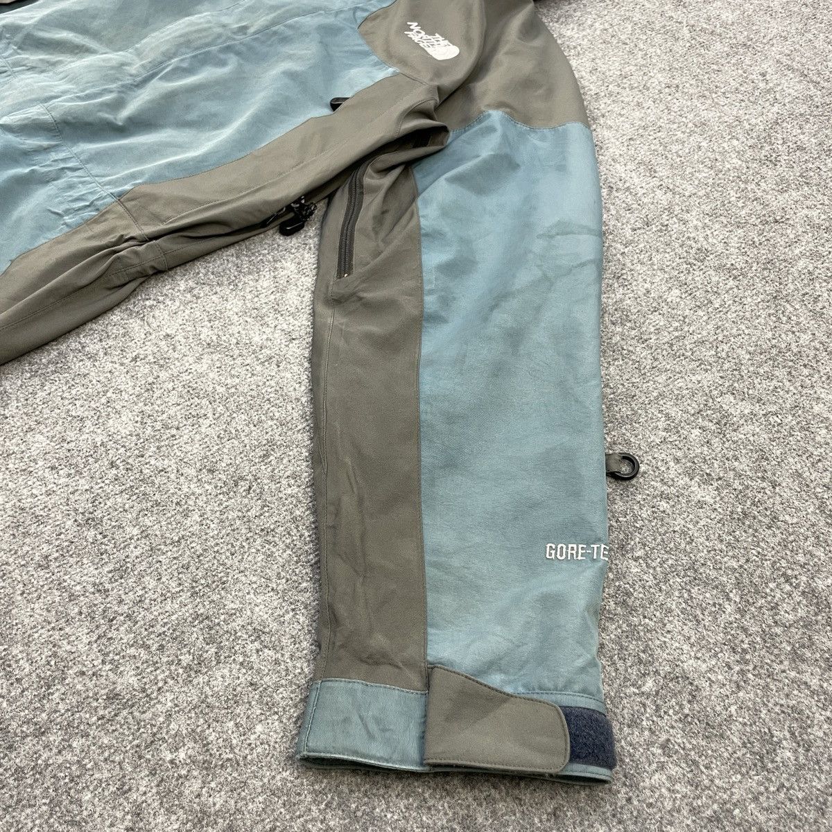 The North Face Vintage Goretex North Face Windbreaker Jacket Size US L / EU 52-54 / 3 - 7 Thumbnail