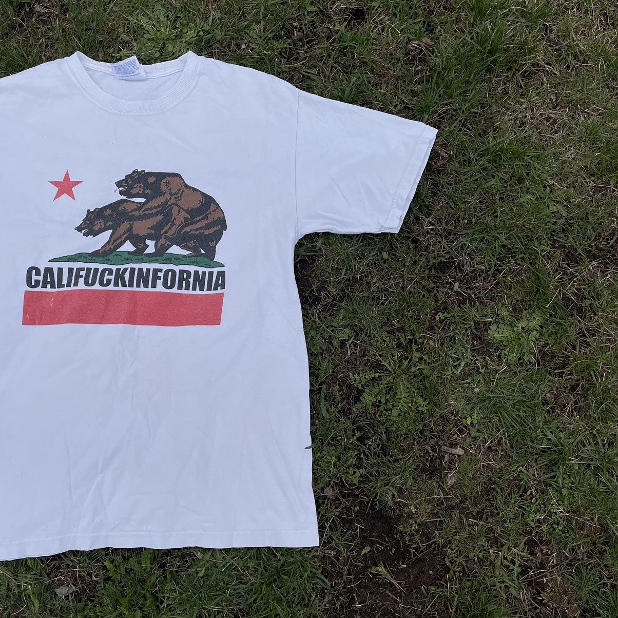 Vintage Vintage Y2K Sun Faded Graphic Tee California Streetwear L Size US L / EU 52-54 / 3 - 2 Thumbnail