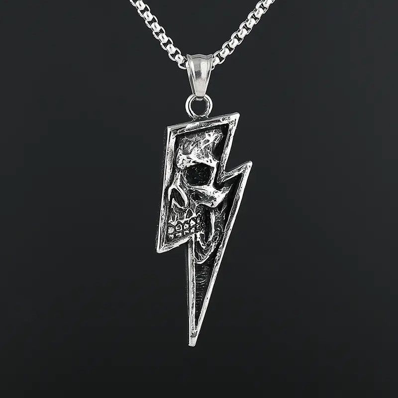 Jewelry Gothic Skull Pendant Necklaces Size ONE SIZE - 1 Thumbnail