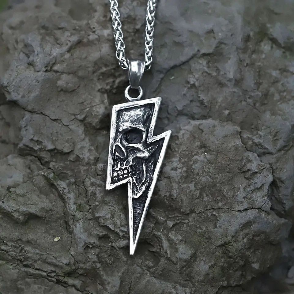 Jewelry Gothic Skull Pendant Necklaces Size ONE SIZE - 2 Thumbnail