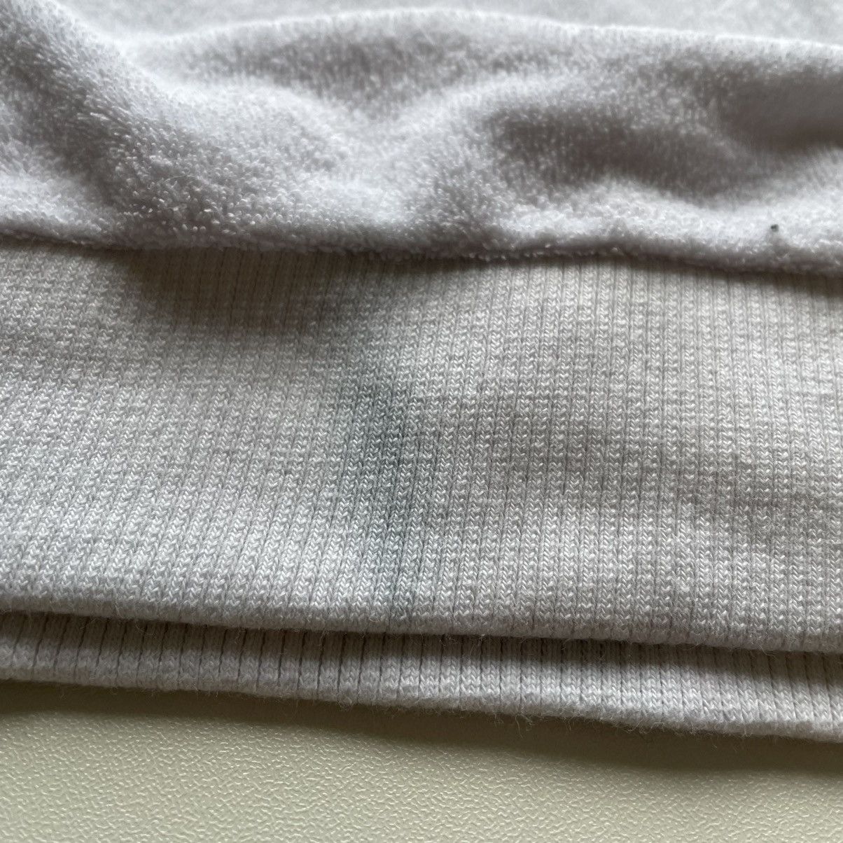 Burberry Vintage 2000s Burberry Rainbow Spell Out Crewneck Mens Small Size US S / EU 44-46 / 1 - 9 Thumbnail