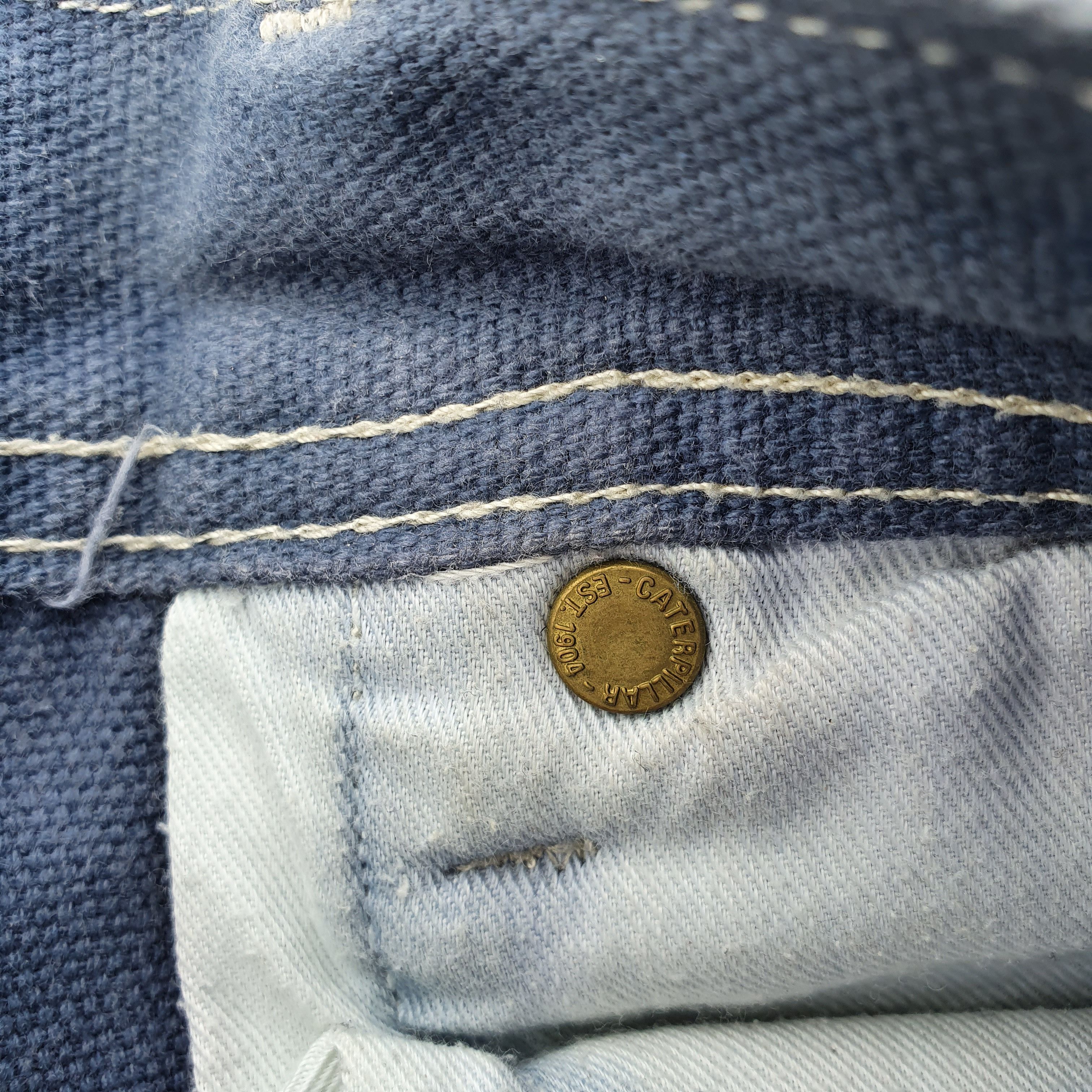 Caterpillar × Vintage 90s Dirty CAT Caterpillar DenimWashed Shorts Carhartt Style Size US 32 / EU 48 - 7 Thumbnail
