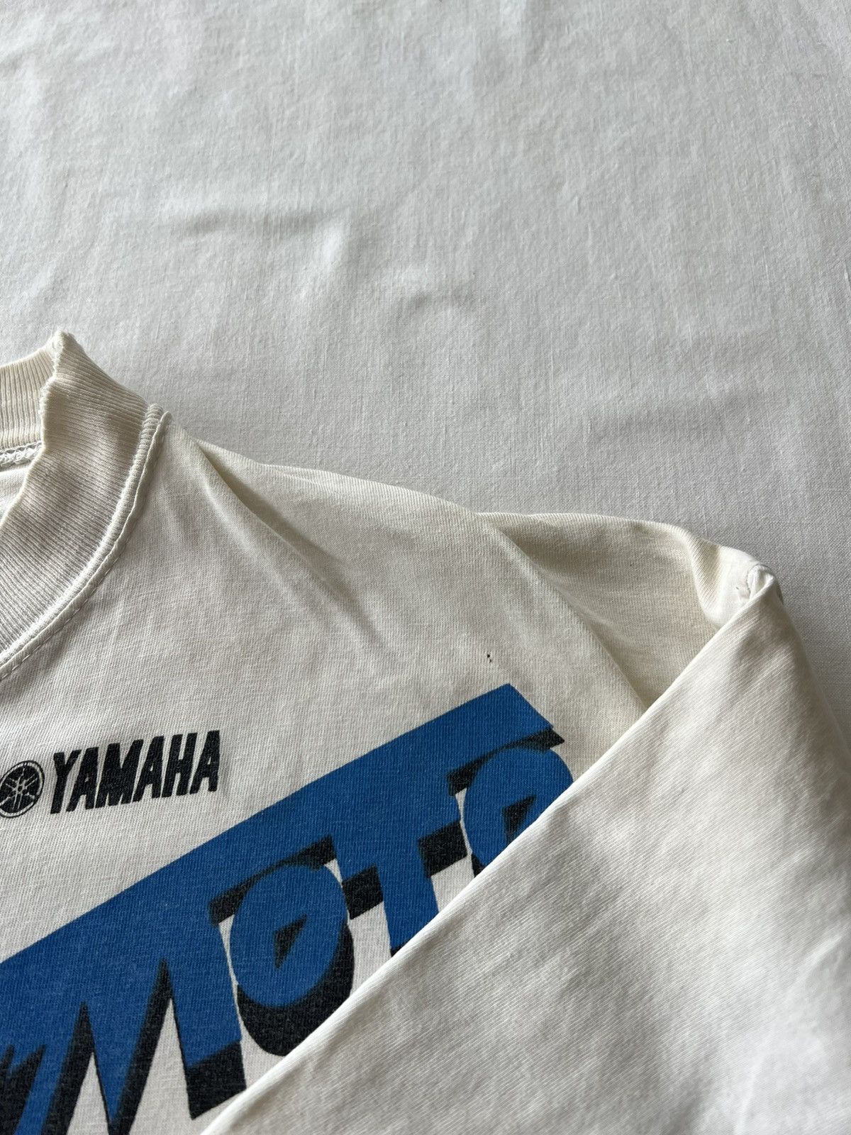 Vintage Vintage 90s Yamaha Moto Racing Promo White Tee Size US L / EU 52-54 / 3 - 11 Thumbnail