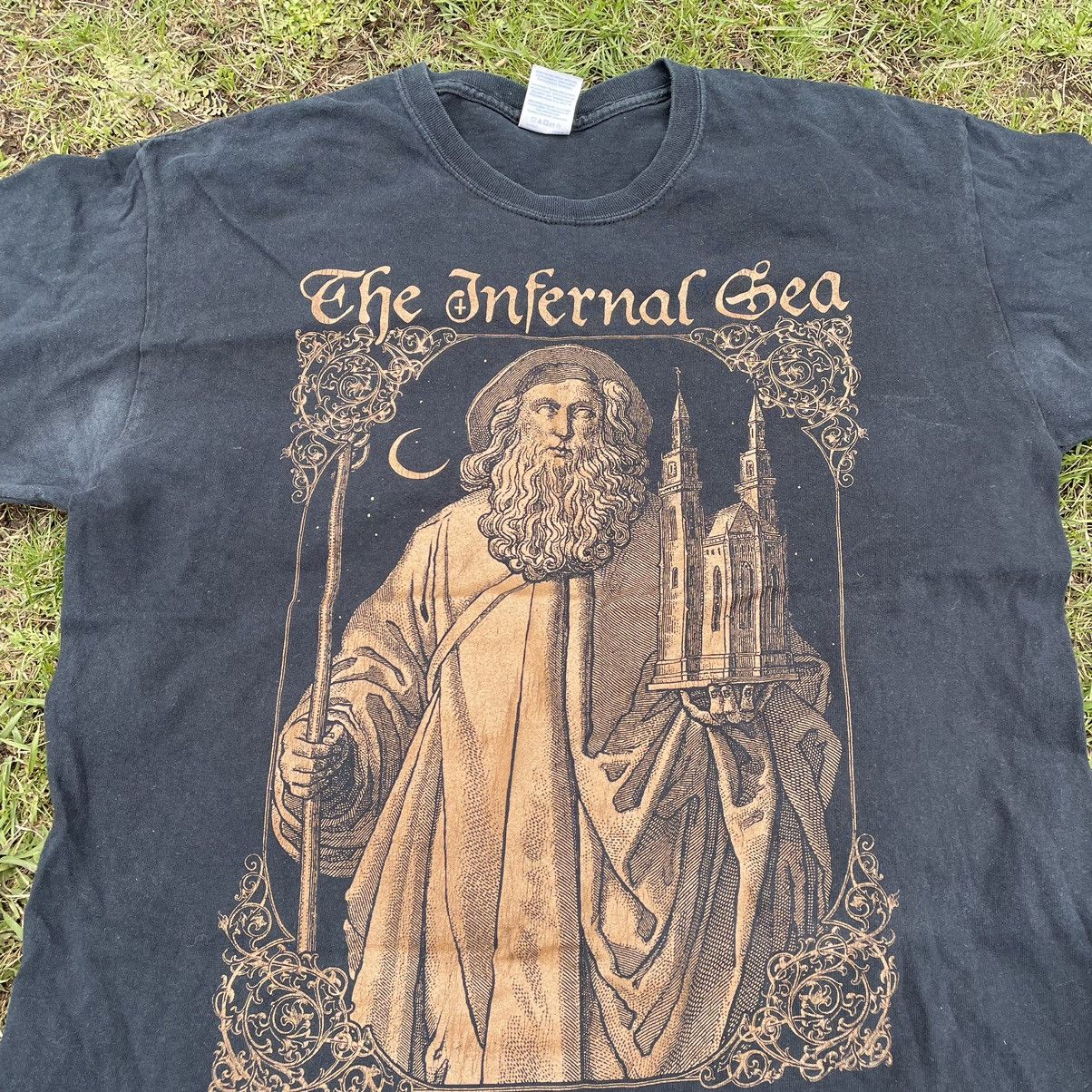 Vintage Vintage 90s The Infernal God Graphic Tee Dark Academia L Size US L / EU 52-54 / 3 - 5 Thumbnail
