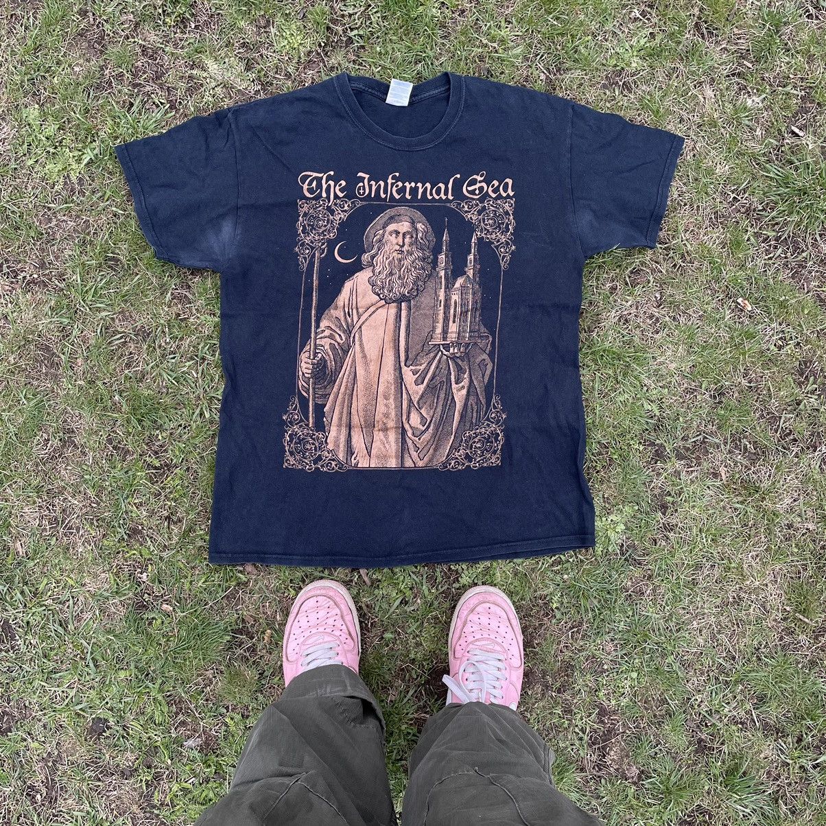 Vintage Vintage 90s The Infernal God Graphic Tee Dark Academia L Size US L / EU 52-54 / 3 - 1 Thumbnail