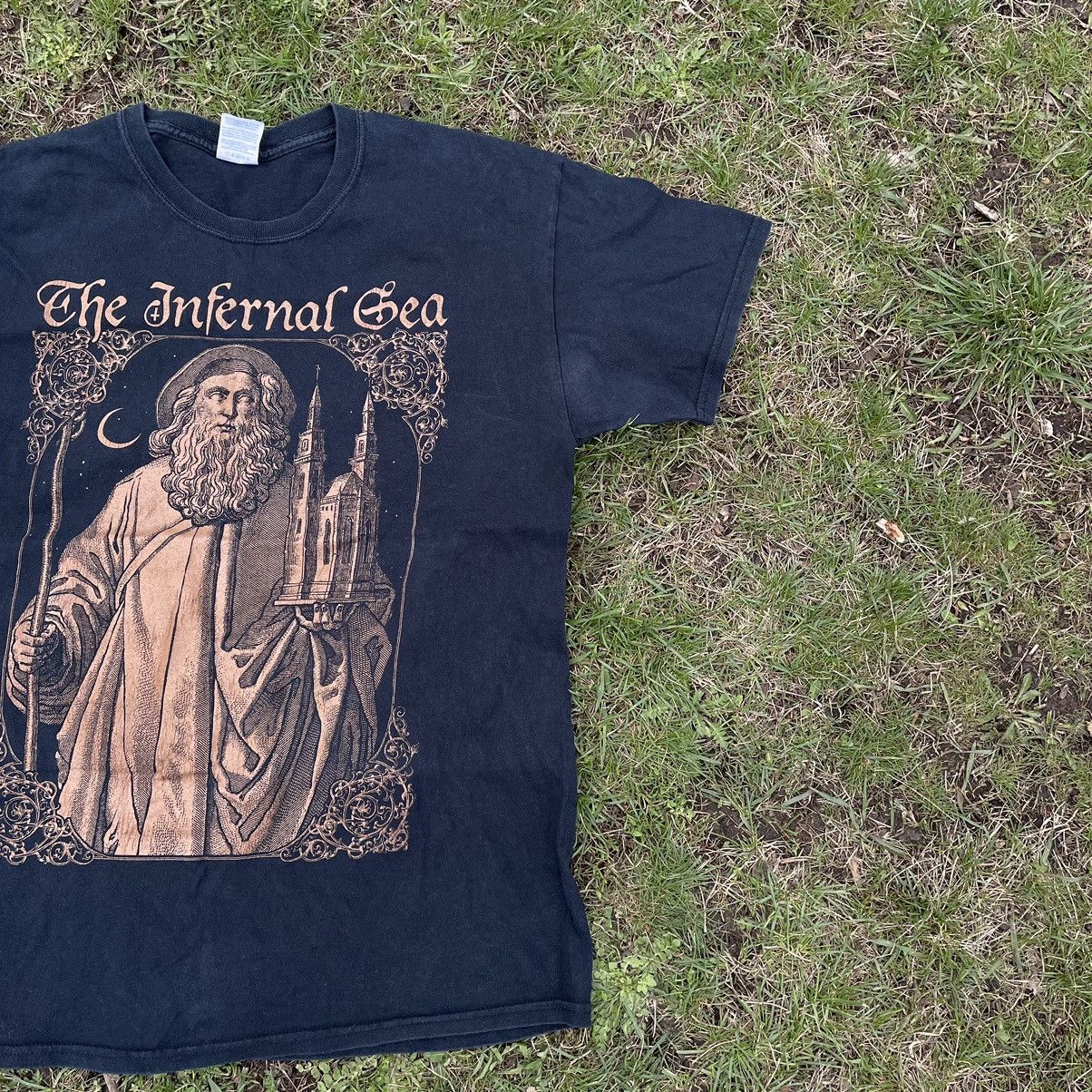 Vintage Vintage 90s The Infernal God Graphic Tee Dark Academia L Size US L / EU 52-54 / 3 - 3 Thumbnail