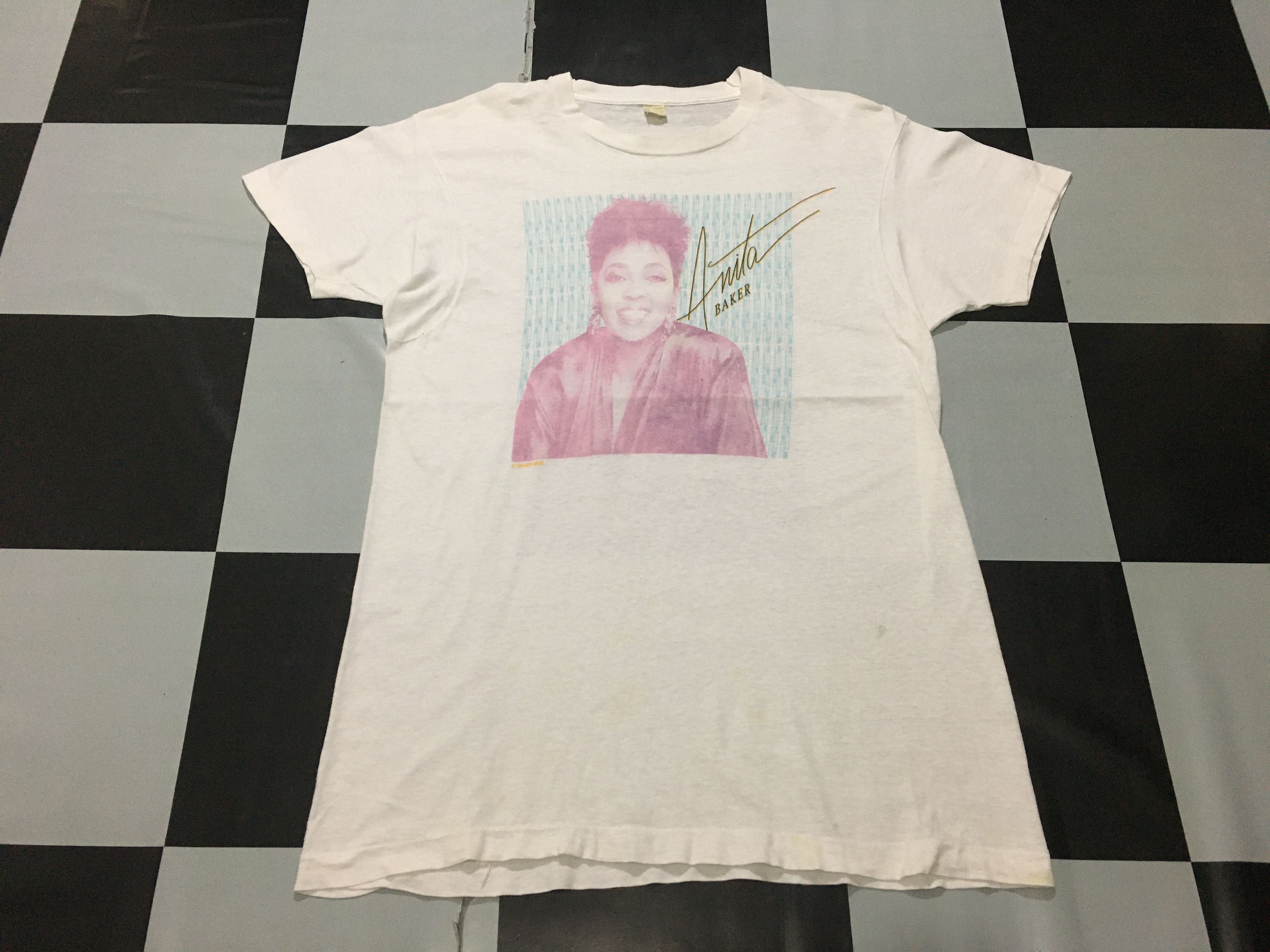 Band Tees × Rap Tees × Vintage Vintage Anita Baker Shirt 1988 Single Stitch Made In USA Size US XL / EU 56 / 4 - 2 Thumbnail