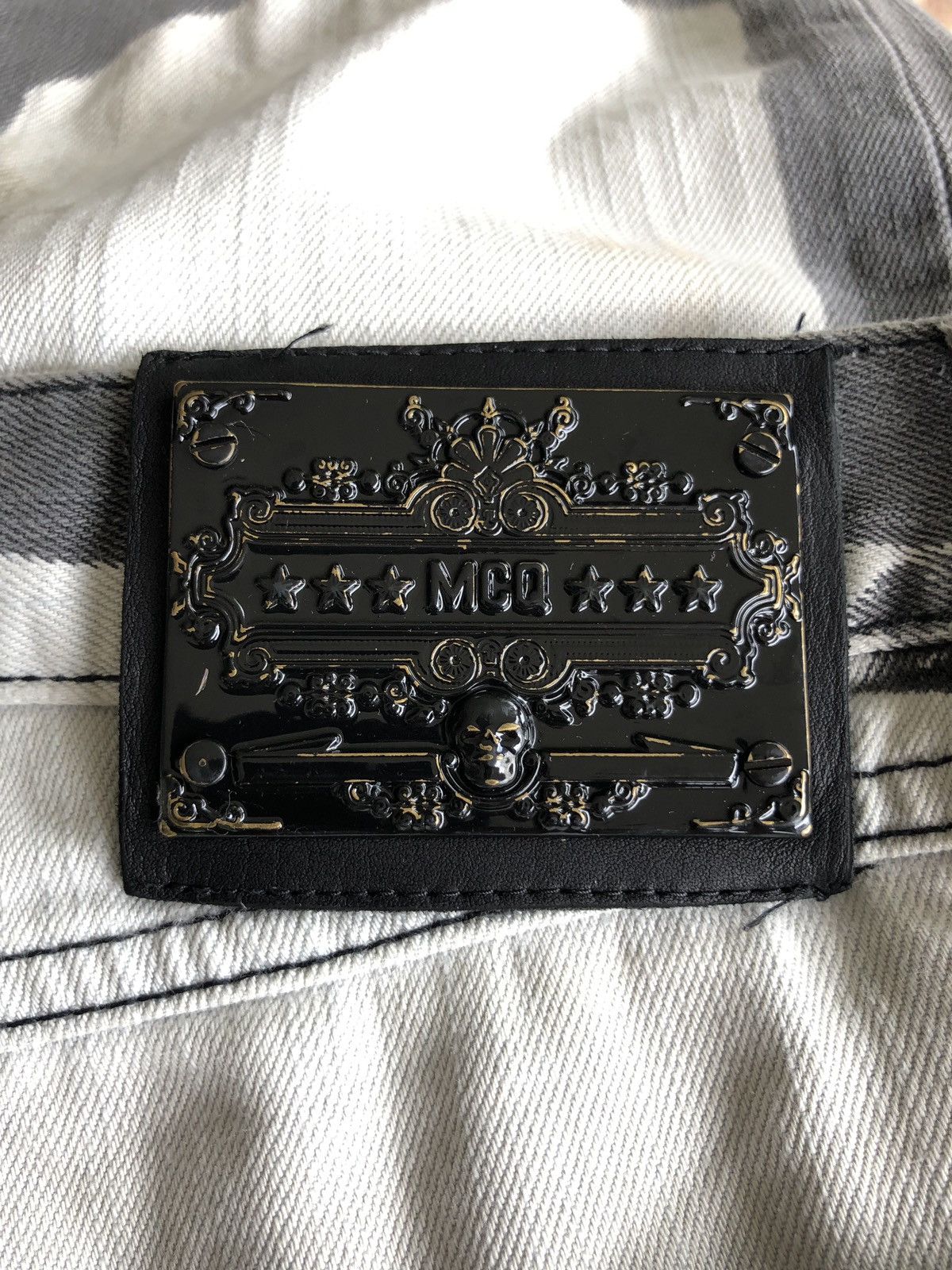Alexander McQueen GRAIL🔥Alexander McQueen White Black Dye Slim Denim Size US 32 / EU 48 - 10 Thumbnail