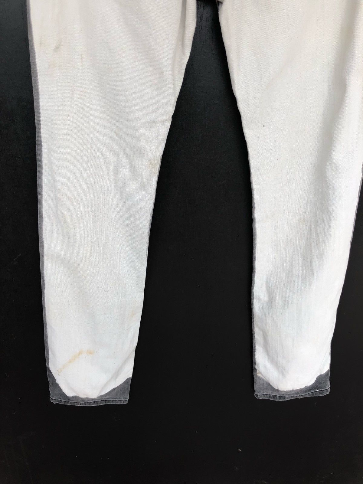 Alexander McQueen GRAIL🔥Alexander McQueen White Black Dye Slim Denim Size US 32 / EU 48 - 9 Thumbnail