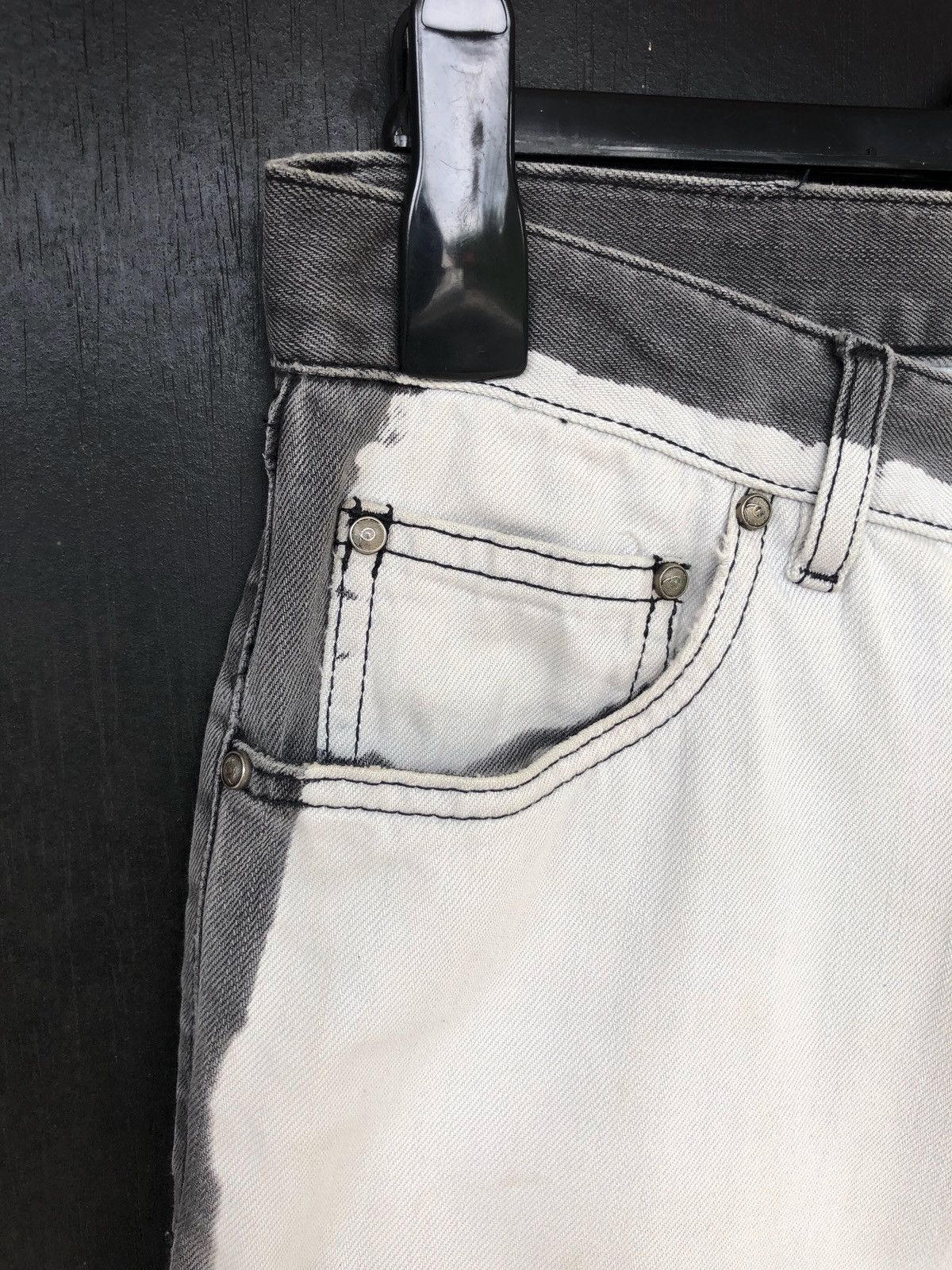 Alexander McQueen GRAIL🔥Alexander McQueen White Black Dye Slim Denim Size US 32 / EU 48 - 7 Thumbnail