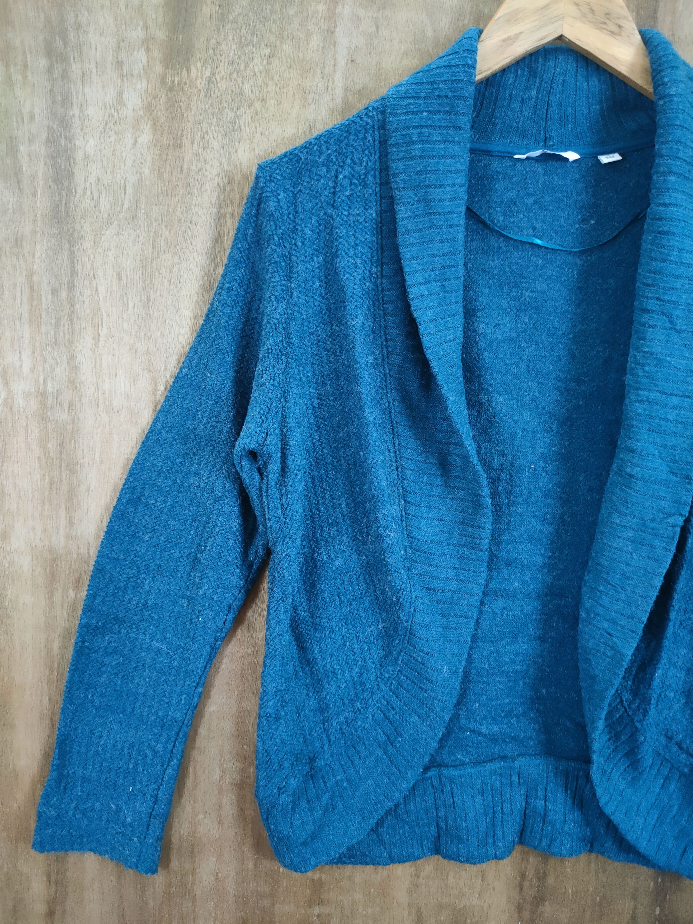 Japanese Brand Uniqlo blue vintage cardigan knitwear #6168 Size M / US 6-8 / IT 42-44 - 2 Thumbnail