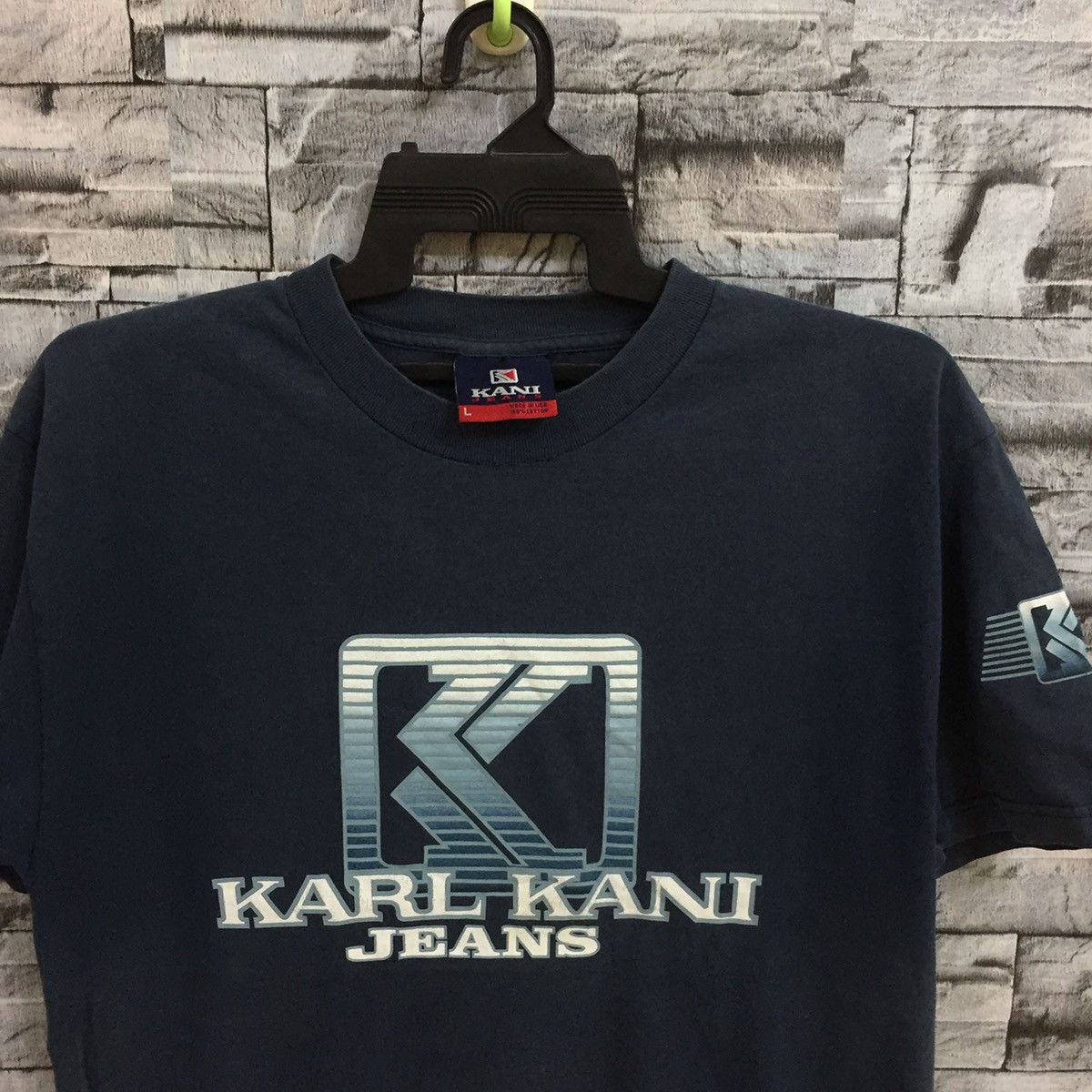 Karl Kani Vintage Karl Kani t shirt big logo hip hop tupac Size US L / EU 52-54 / 3 - 2 Thumbnail