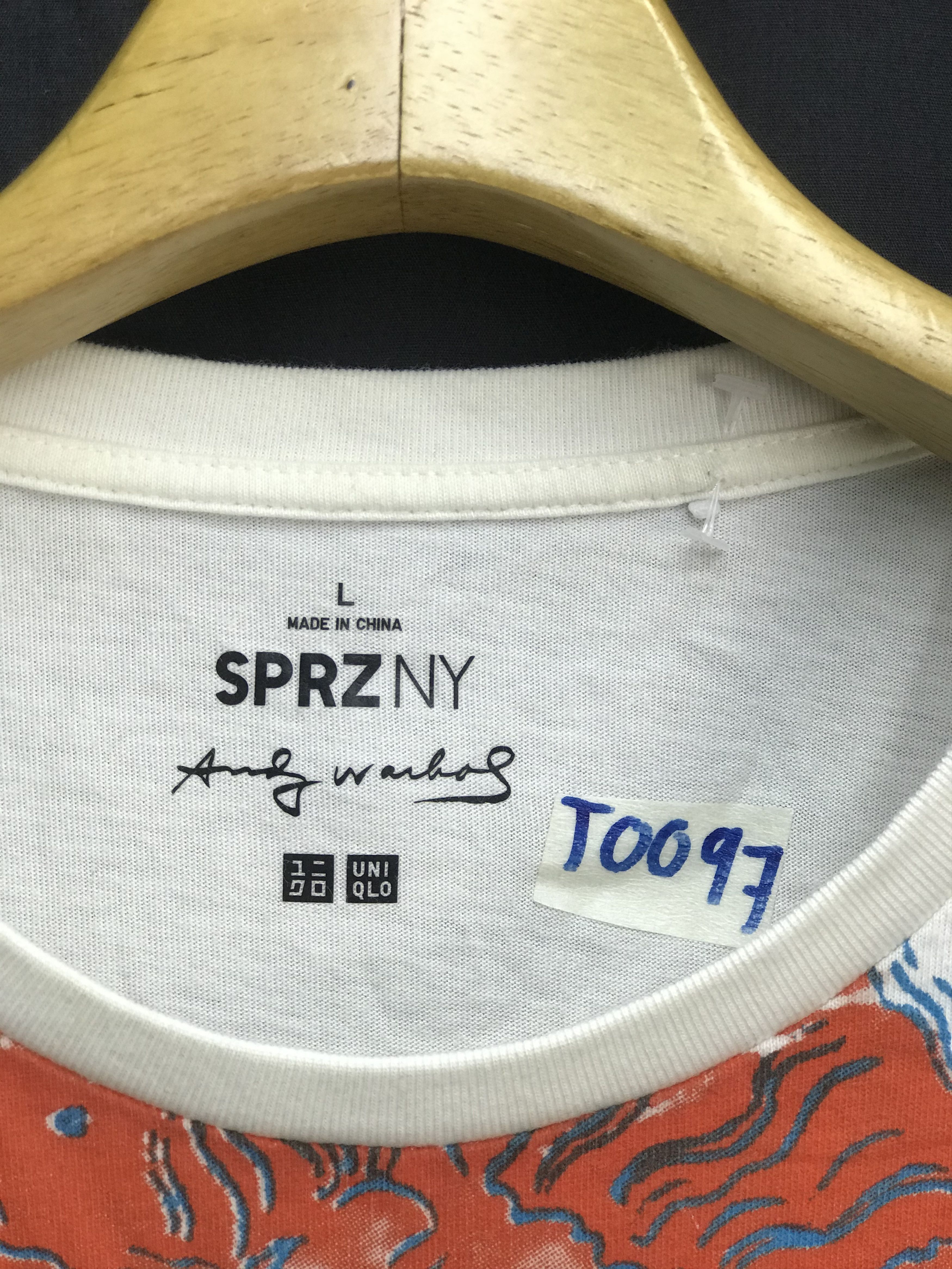Andy Warhol × Uniqlo KEITH HARING BY ANDY WARHOL POP ART TEES Size US L / EU 52-54 / 3 - 4 Thumbnail