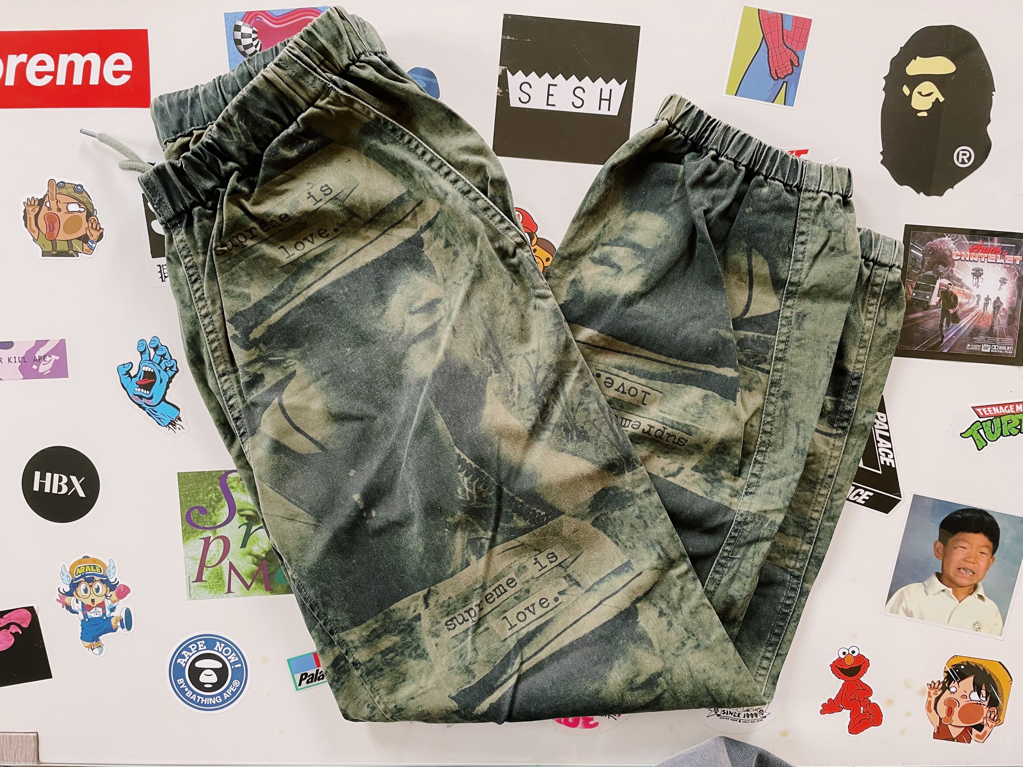 Supreme Supreme Is Love Skate Pant Olive Size US 30 / EU 46 - 3 Thumbnail