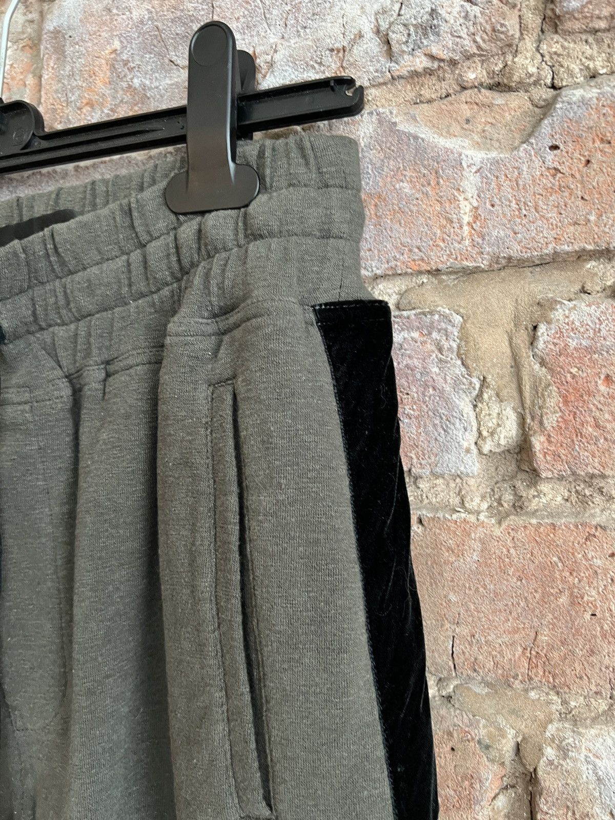 Haider Ackermann Haider Ackermann Sweatpants With Velvet Stripe Size US 30 / EU 46 - 2 Thumbnail