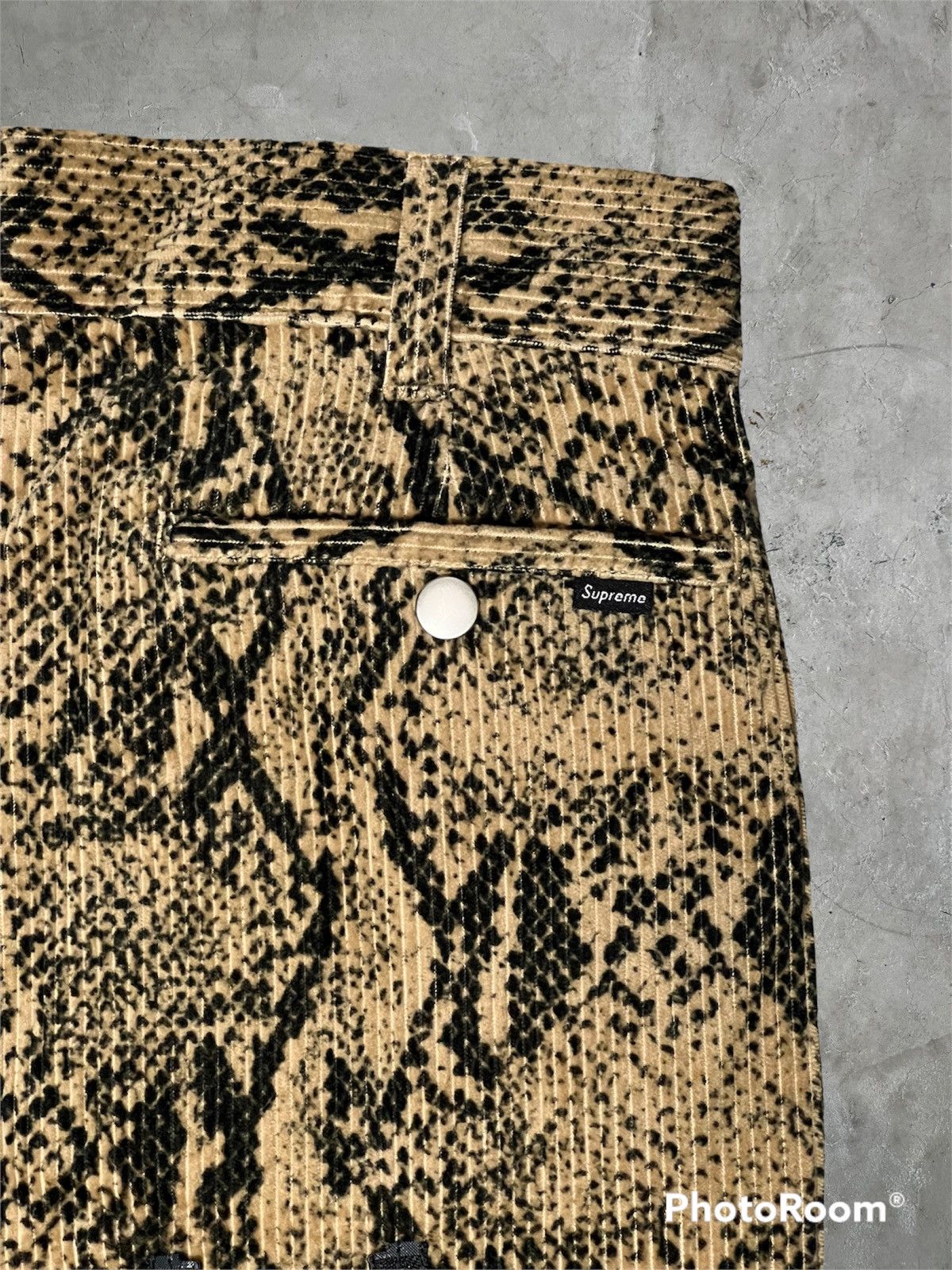 Supreme Supreme Snakeskin Corduroy Flight Pants Size US 30 / EU 46 - 8 Thumbnail