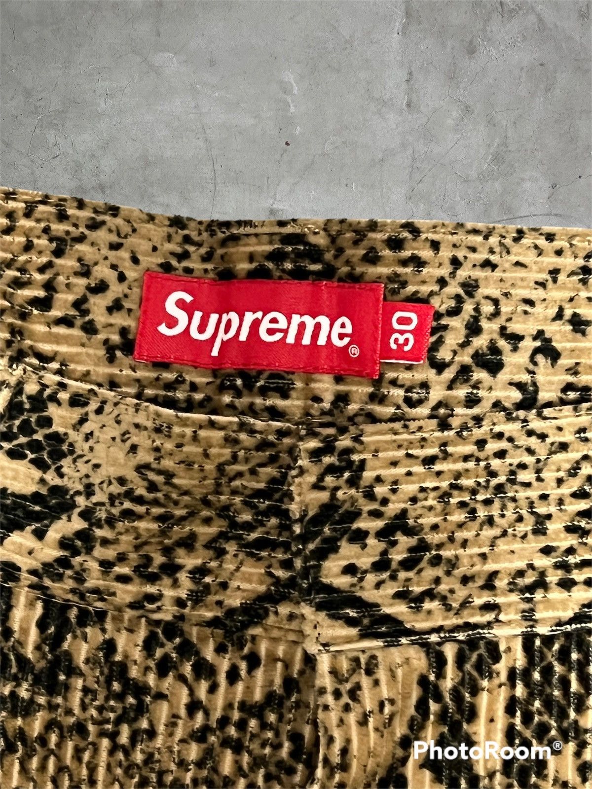 Supreme Supreme Snakeskin Corduroy Flight Pants Size US 30 / EU 46 - 6 Thumbnail