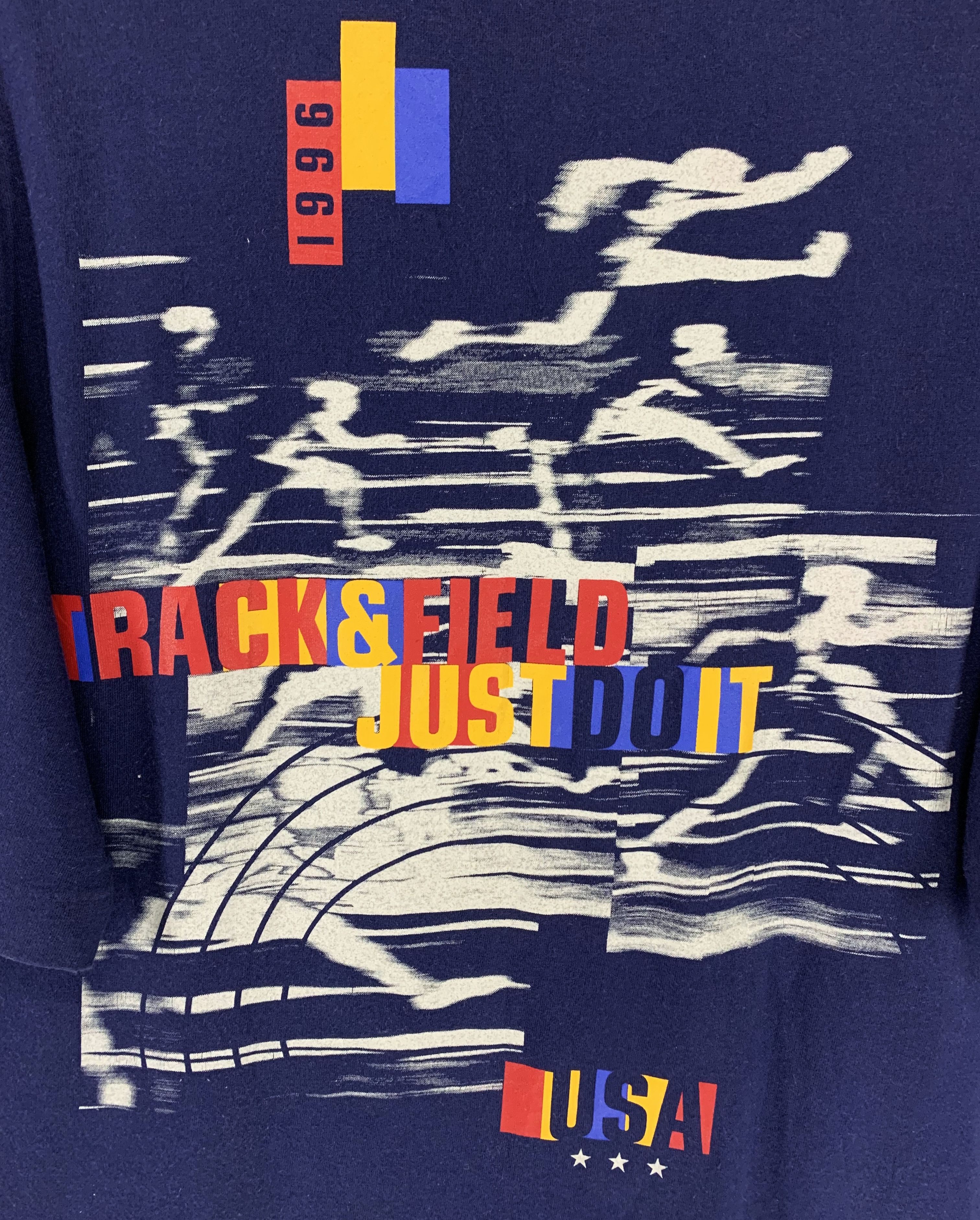 Nike × Vintage Nike center swoosh track and field vintage 90s shirt Size US L / EU 52-54 / 3 - 5 Thumbnail