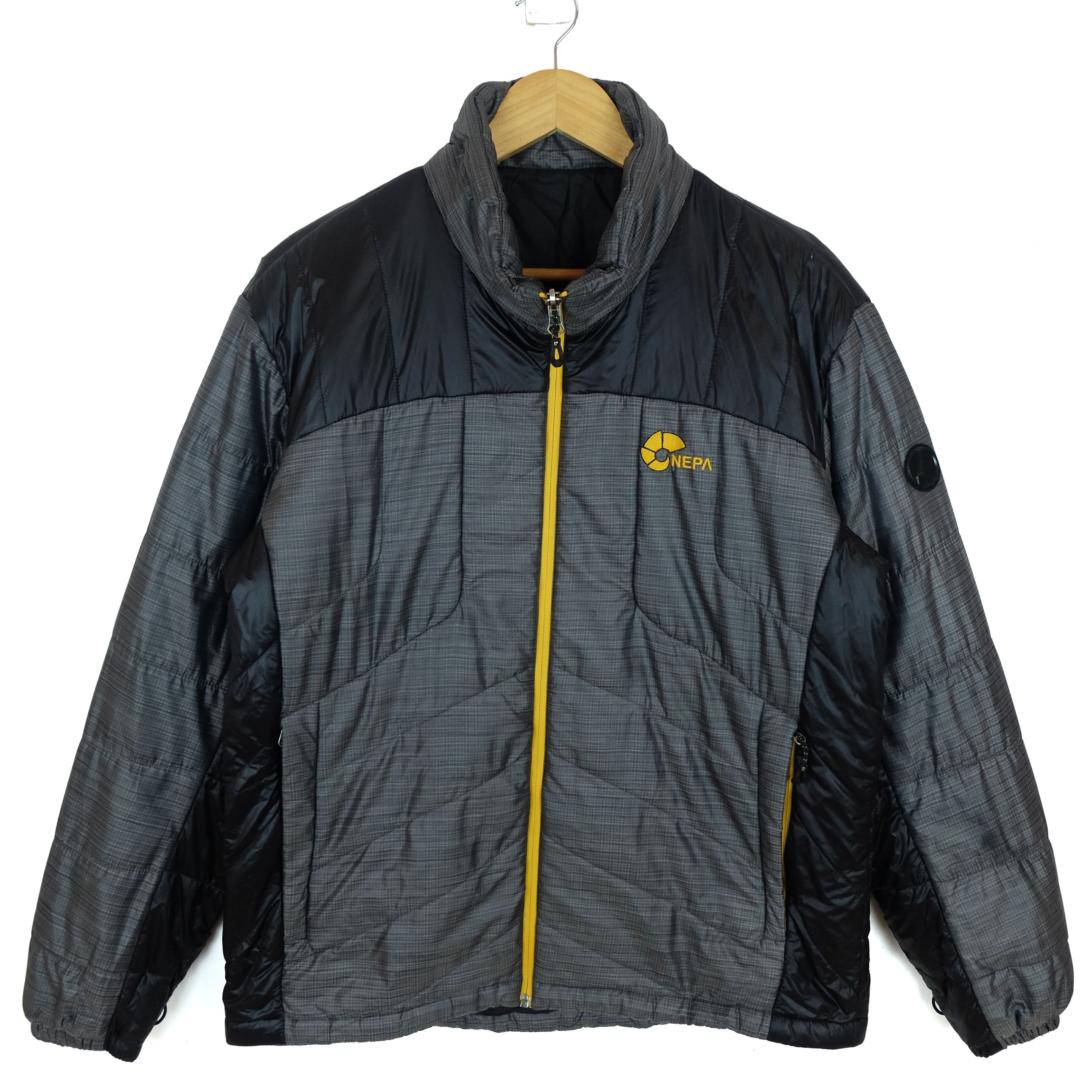 Japanese Brand NEPA Mountain Hiking Trekking Annapurna Puffer Jacket Size US L / EU 52-54 / 3 - 2 Thumbnail