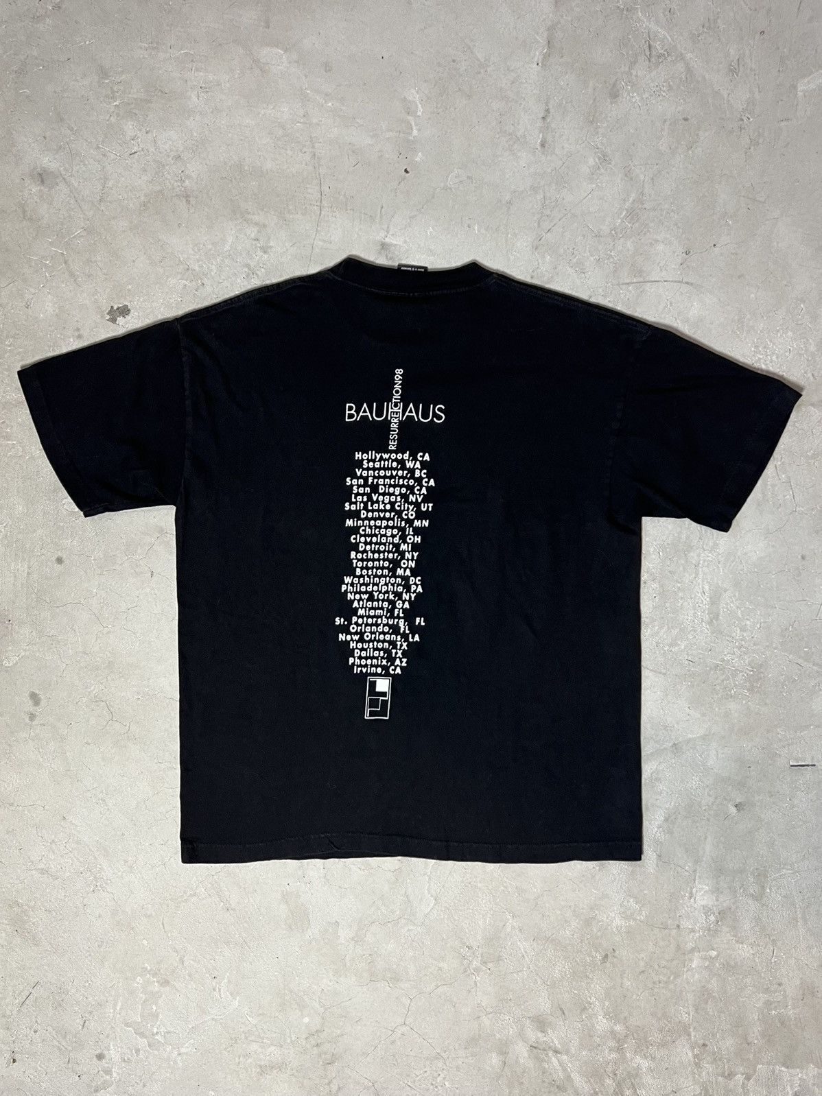 Vintage Vintage 1998 Bauhaus Resurrection Tour Band T-Shirt Size US L / EU 52-54 / 3 - 2 Thumbnail