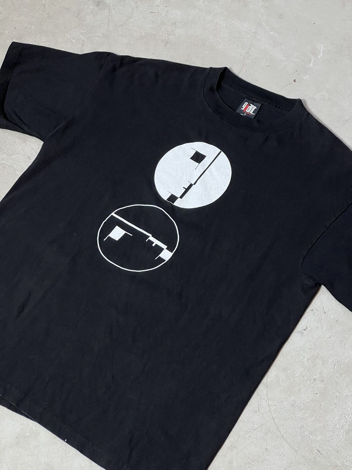 Vintage Vintage 1998 Bauhaus Resurrection Tour Band T-Shirt Size US L / EU 52-54 / 3 - 3 Thumbnail