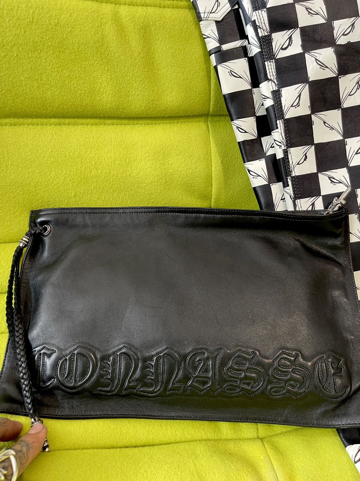 Chrome Hearts Chrome Hearts Custom French “CUNT” Spell Out Bag Leather Size ONE SIZE - 14 Thumbnail