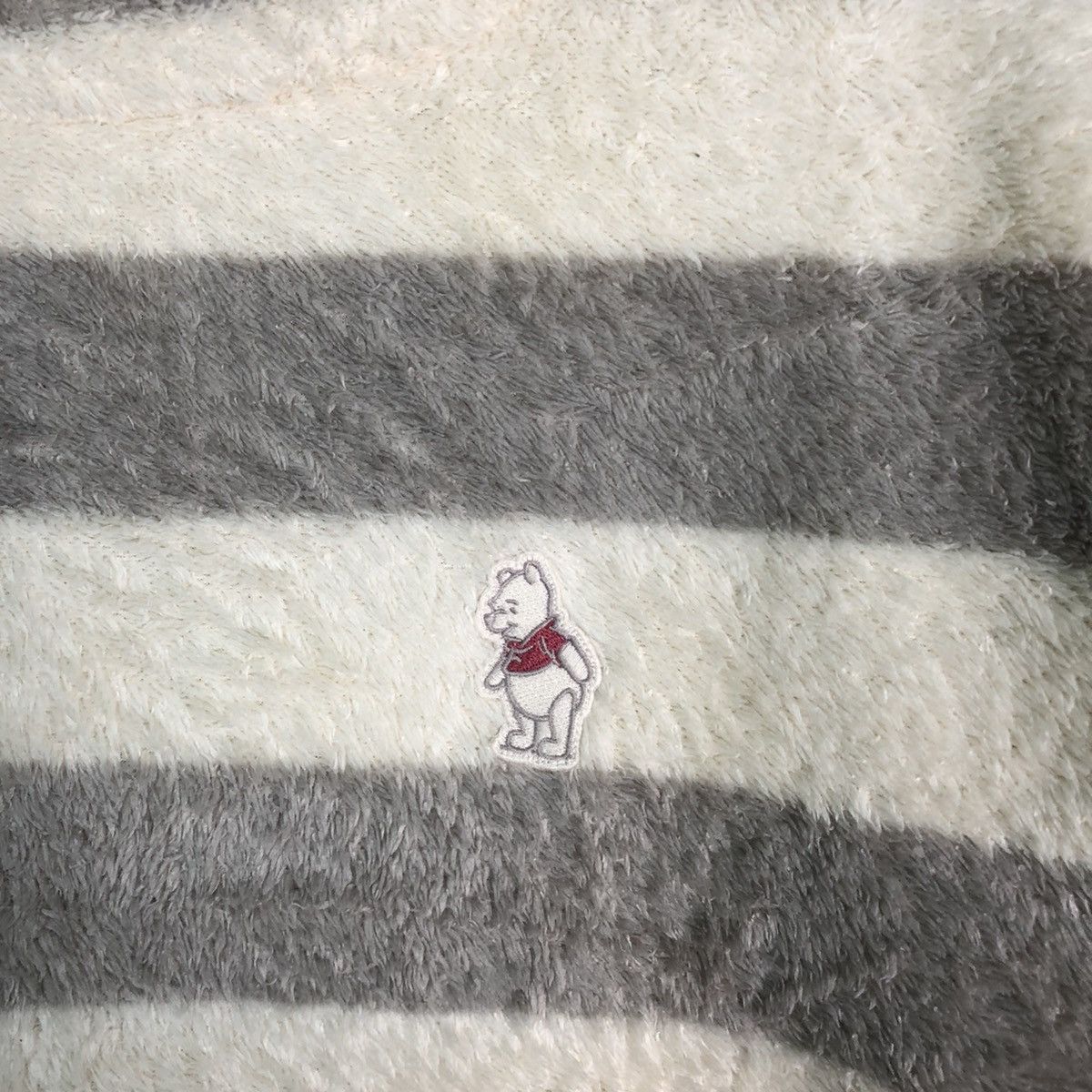Disney Uniqlo X Pooh Stripe fleece Shaggy Fur Mohair Knitwear#6530 Size US M / EU 48-50 / 2 - 6 Thumbnail
