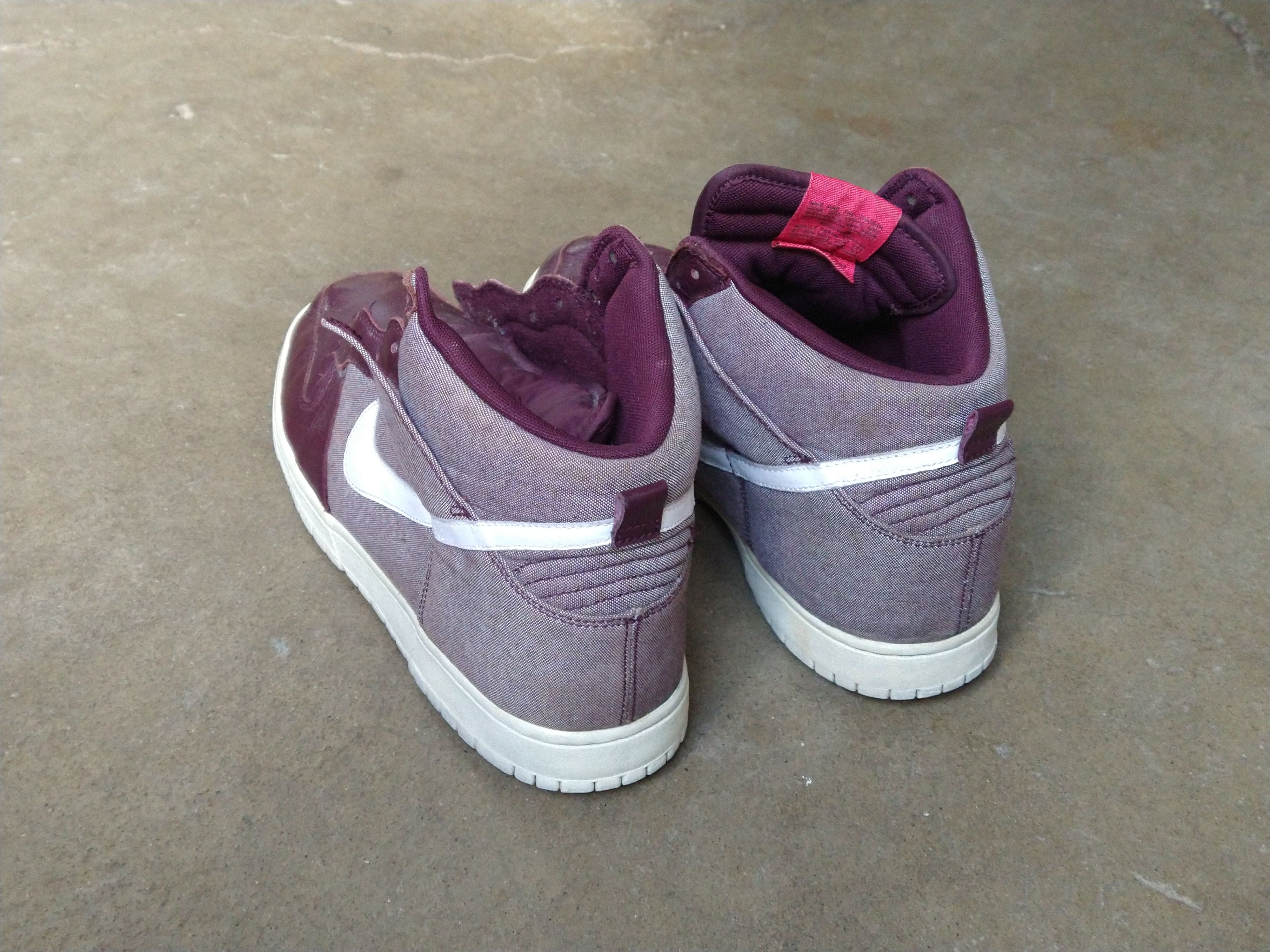 Nike Nike Dunk High Red Burgundy Mahogany Size 12 317982-607 Size US 12 / EU 45 - 12 Thumbnail