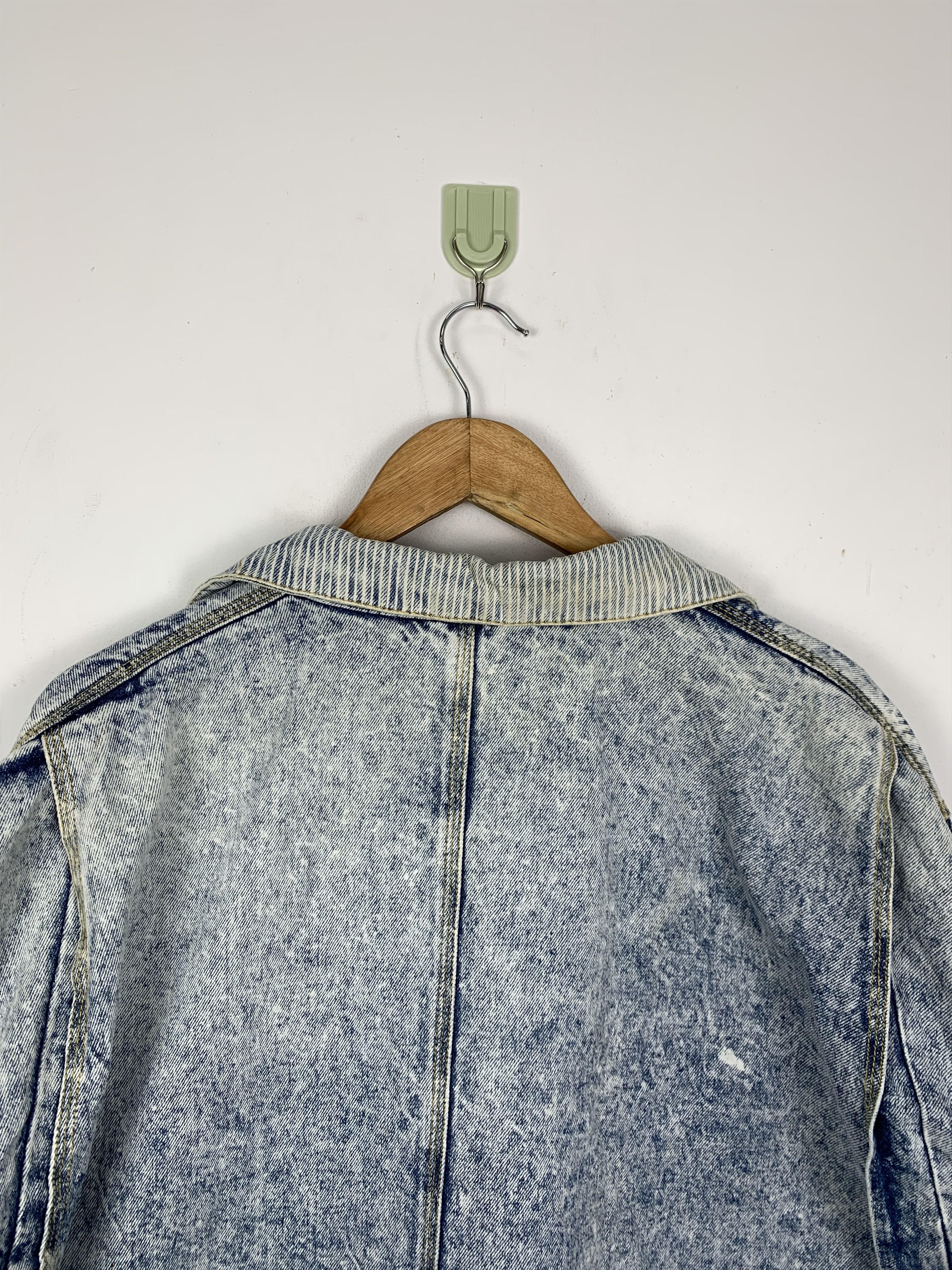 Bugle Boy Vintage BUGLE BOY Distressed Acid Wash Denim Jacket J0625 Size US L / EU 52-54 / 3 - 15 Thumbnail