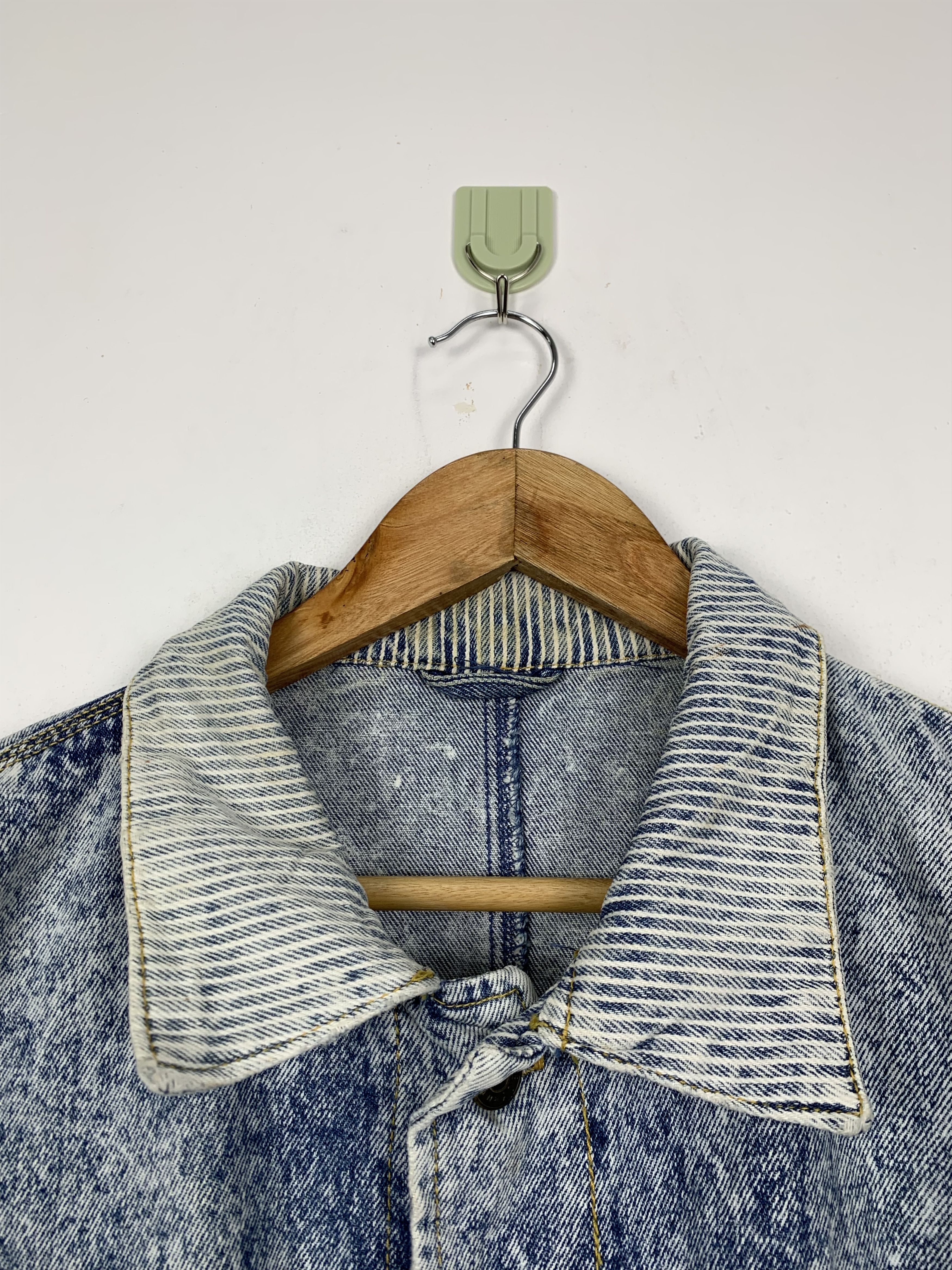 Bugle Boy Vintage BUGLE BOY Distressed Acid Wash Denim Jacket J0625 Size US L / EU 52-54 / 3 - 5 Thumbnail