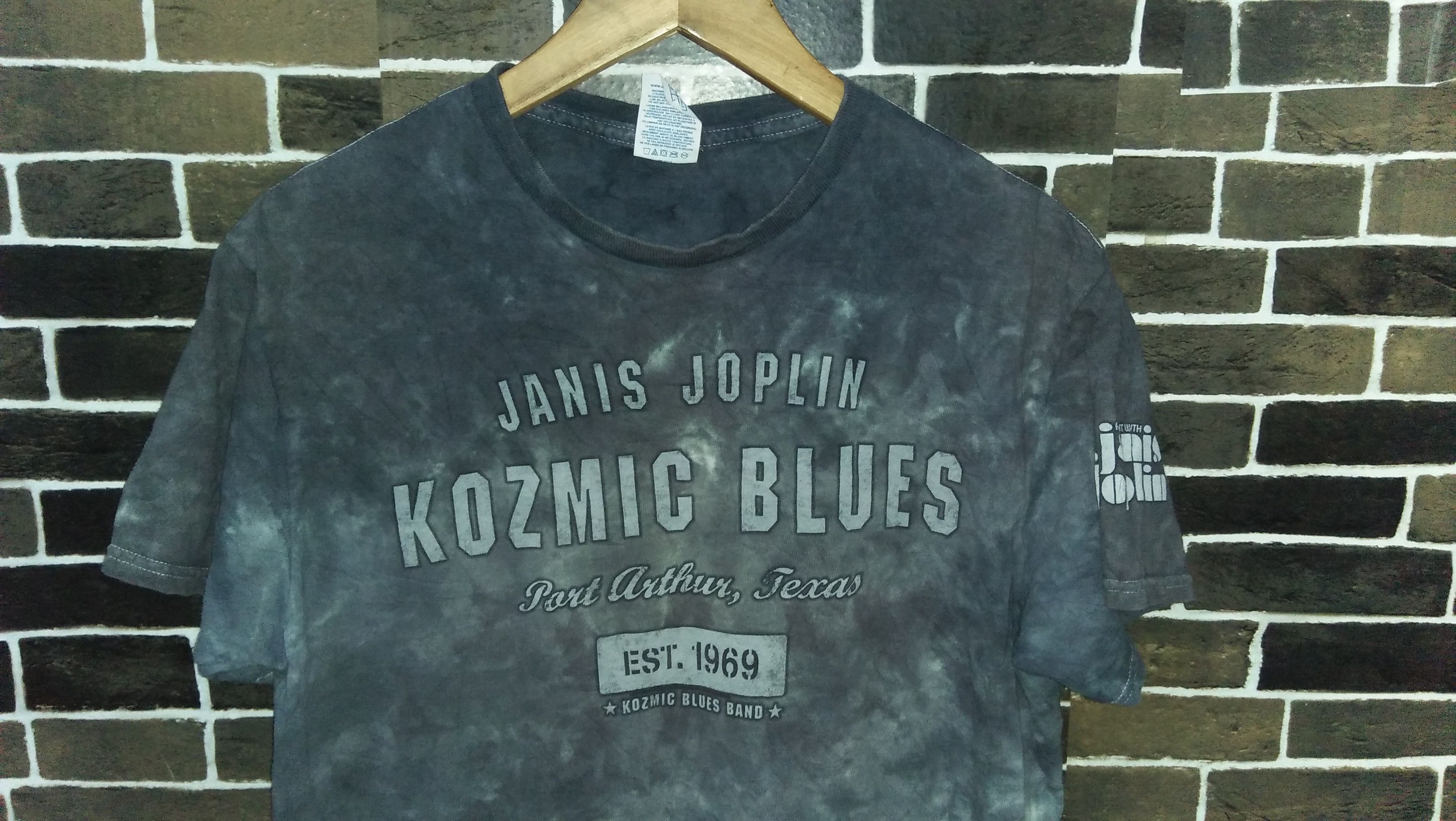 Band Tees Janis Joplin Kozmic Blues Band T shirt Size US M / EU 48-50 / 2 - 2 Thumbnail
