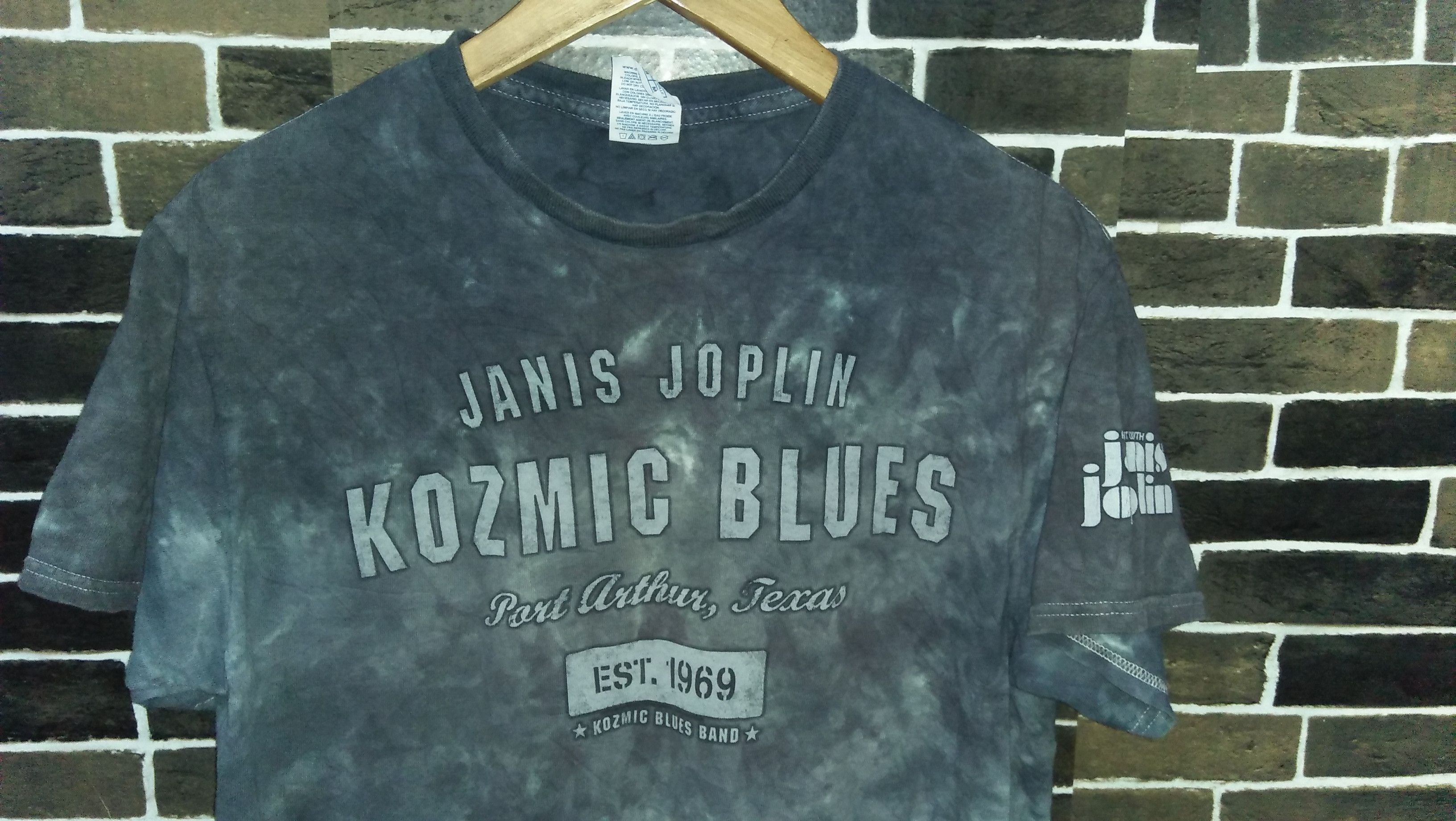 Band Tees Janis Joplin Kozmic Blues Band T shirt Size US M / EU 48-50 / 2 - 4 Thumbnail