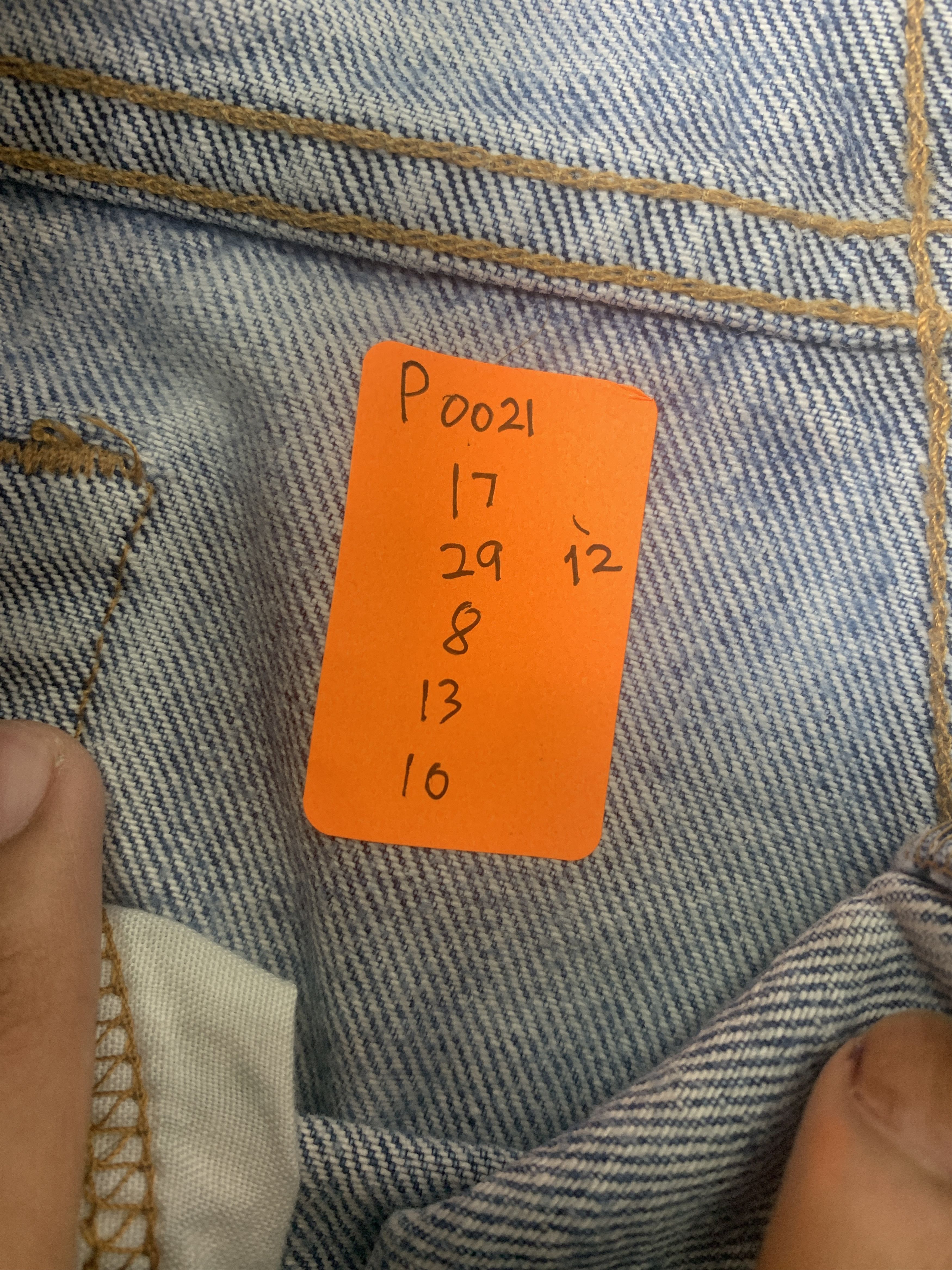 Levi's × Vintage Vintage LEVI'S 505 Distressed Faded Straight Cut Mid Wash Size US 34 / EU 50 - 19 Thumbnail