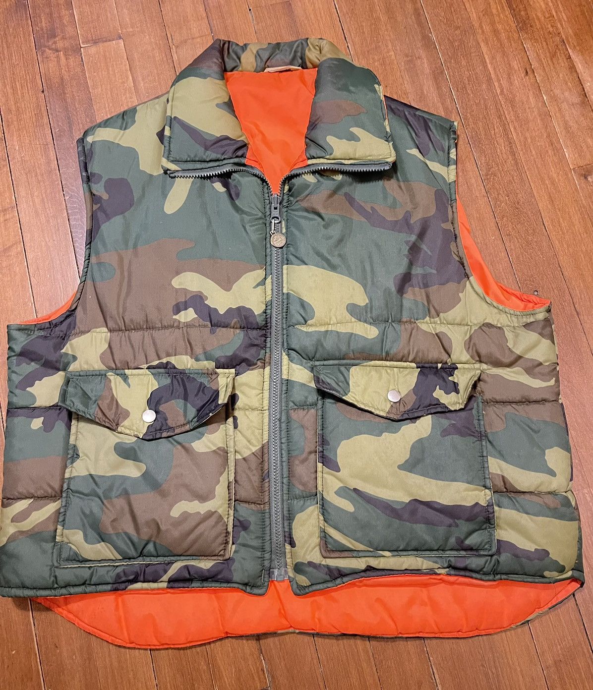 Hunter Vintage 80s Camo Korean Puffer Hunting Vest Reversible Size US XL / EU 56 / 4 - 2 Thumbnail