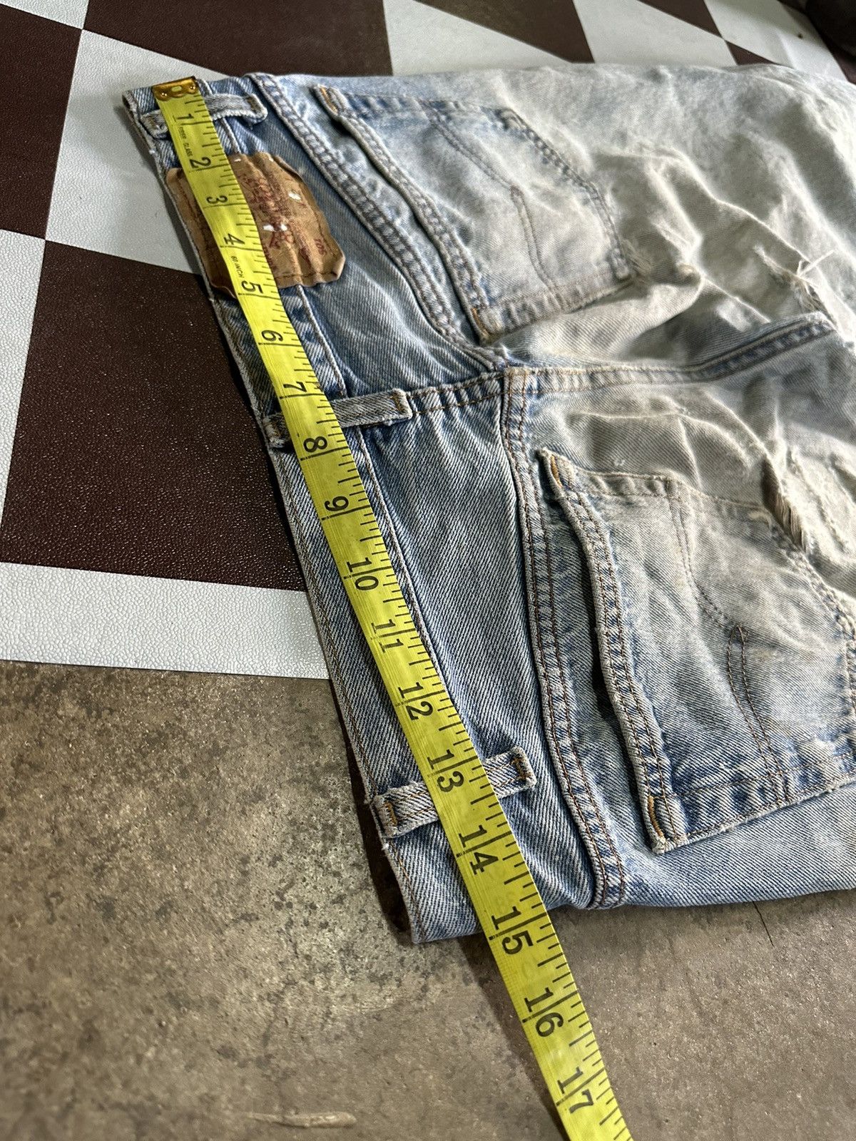 Levi's 30x32 Vintage 90s Levi’s 501 rusty wash blue denim jeans Size US 30 / EU 46 - 8 Thumbnail