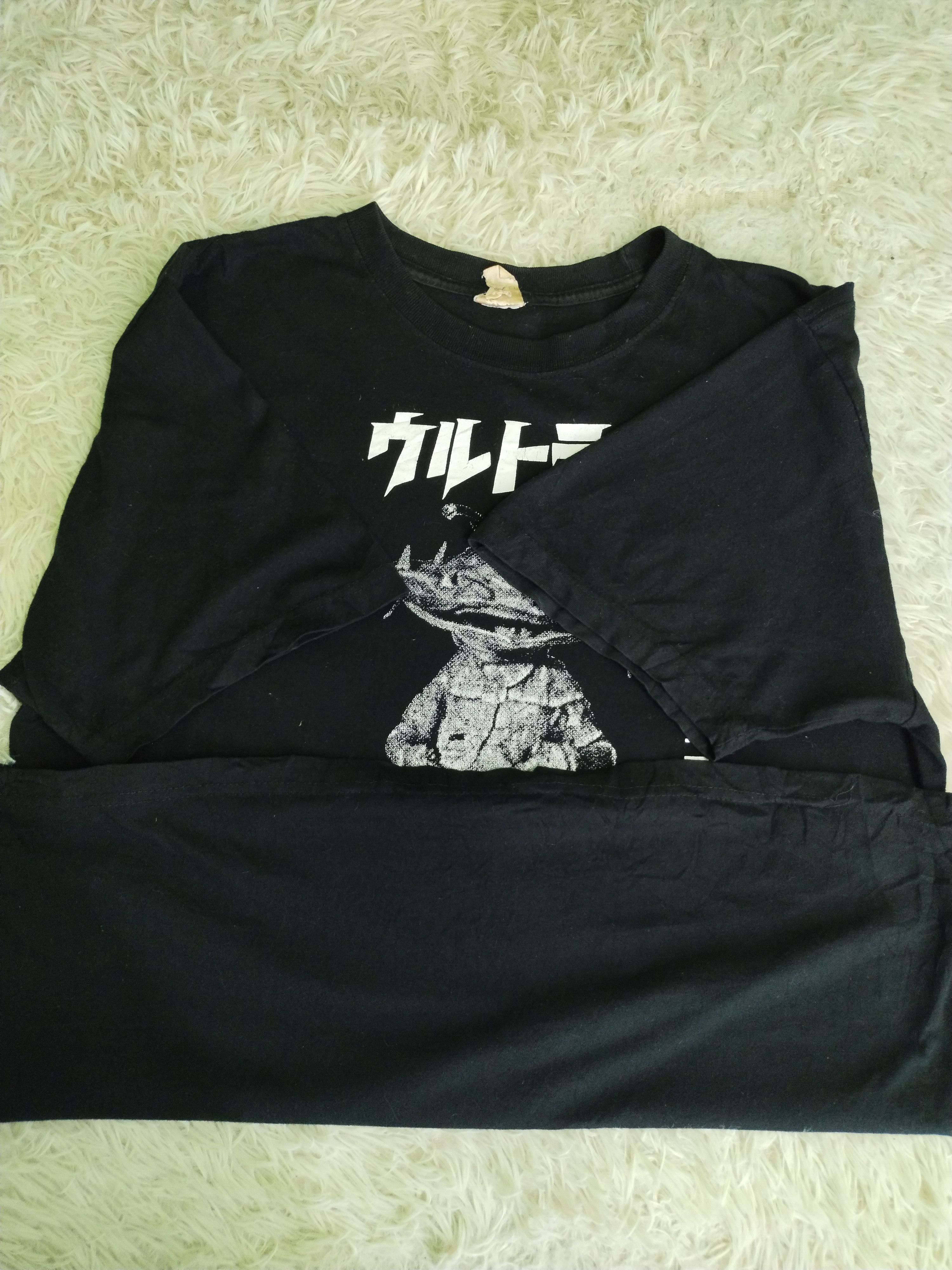 Japanese Brand VINTAGE ULTRALO TSUBURAYA FLOW TEE Size US M / EU 48-50 / 2 - 3 Thumbnail