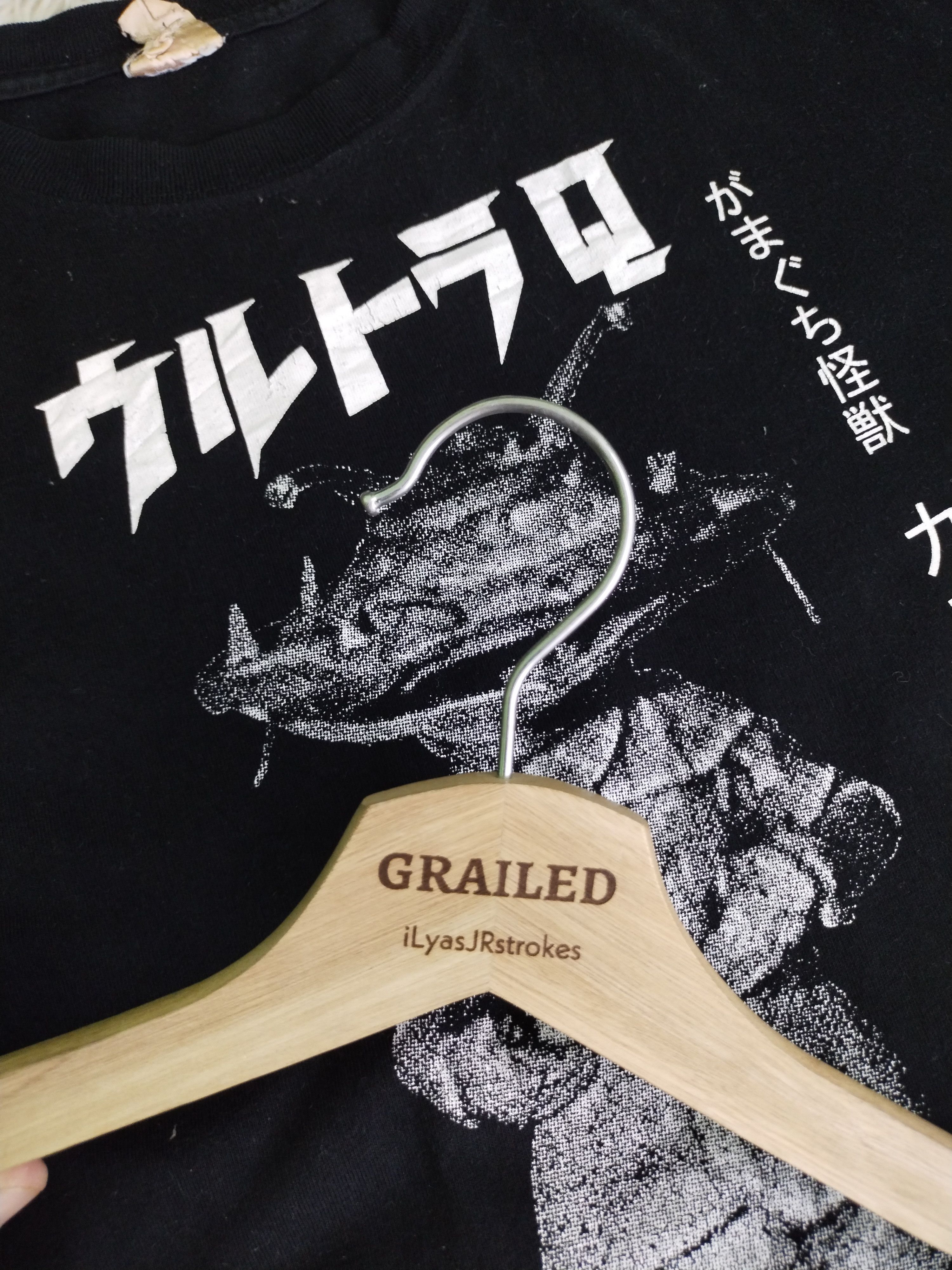 Japanese Brand VINTAGE ULTRALO TSUBURAYA FLOW TEE Size US M / EU 48-50 / 2 - 11 Thumbnail