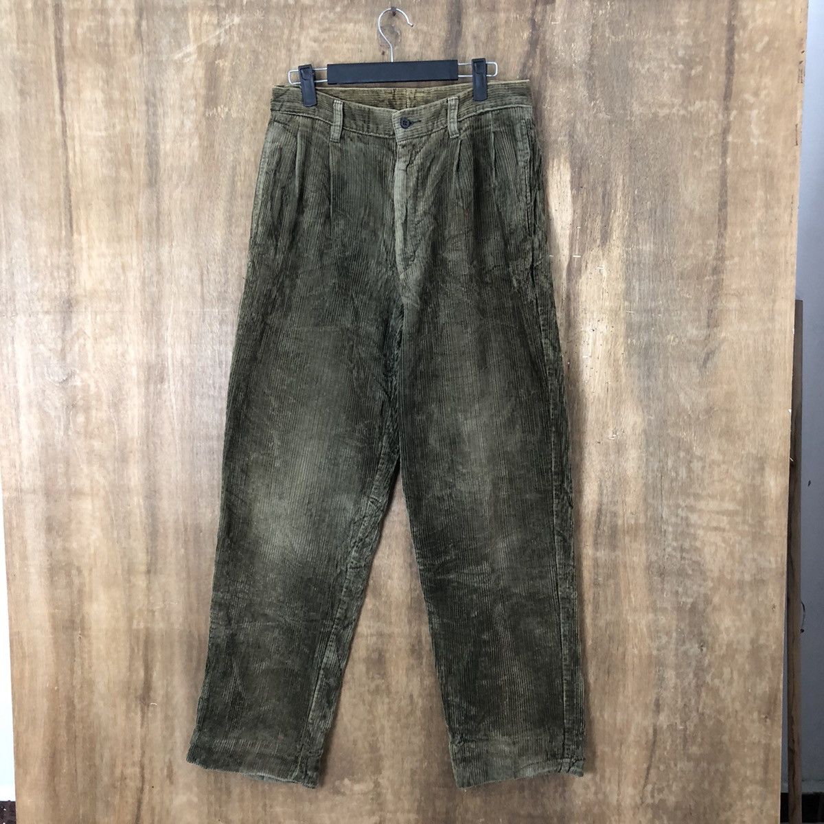 Uniqlo Uniqlo Green corduroy vintage Casual pants #6303 Size US 28 / EU 44 - 1 Thumbnail