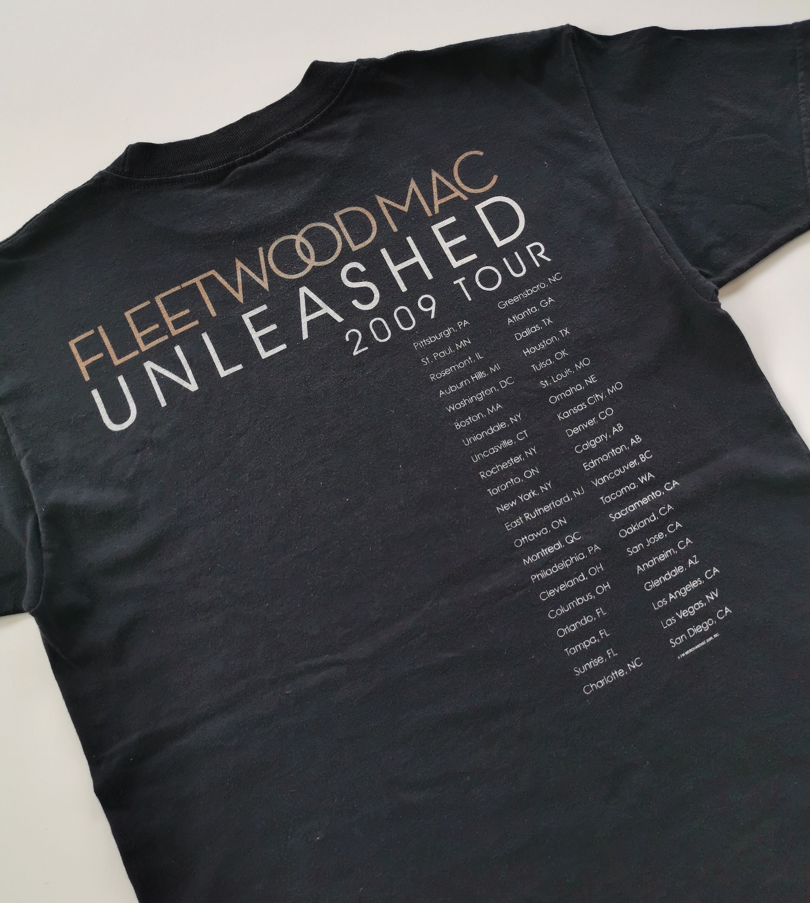 Band Tees Vintage Fleetwood Mac 2009 Unleashed Tour Shirt Size US M / EU 48-50 / 2 - 4 Thumbnail