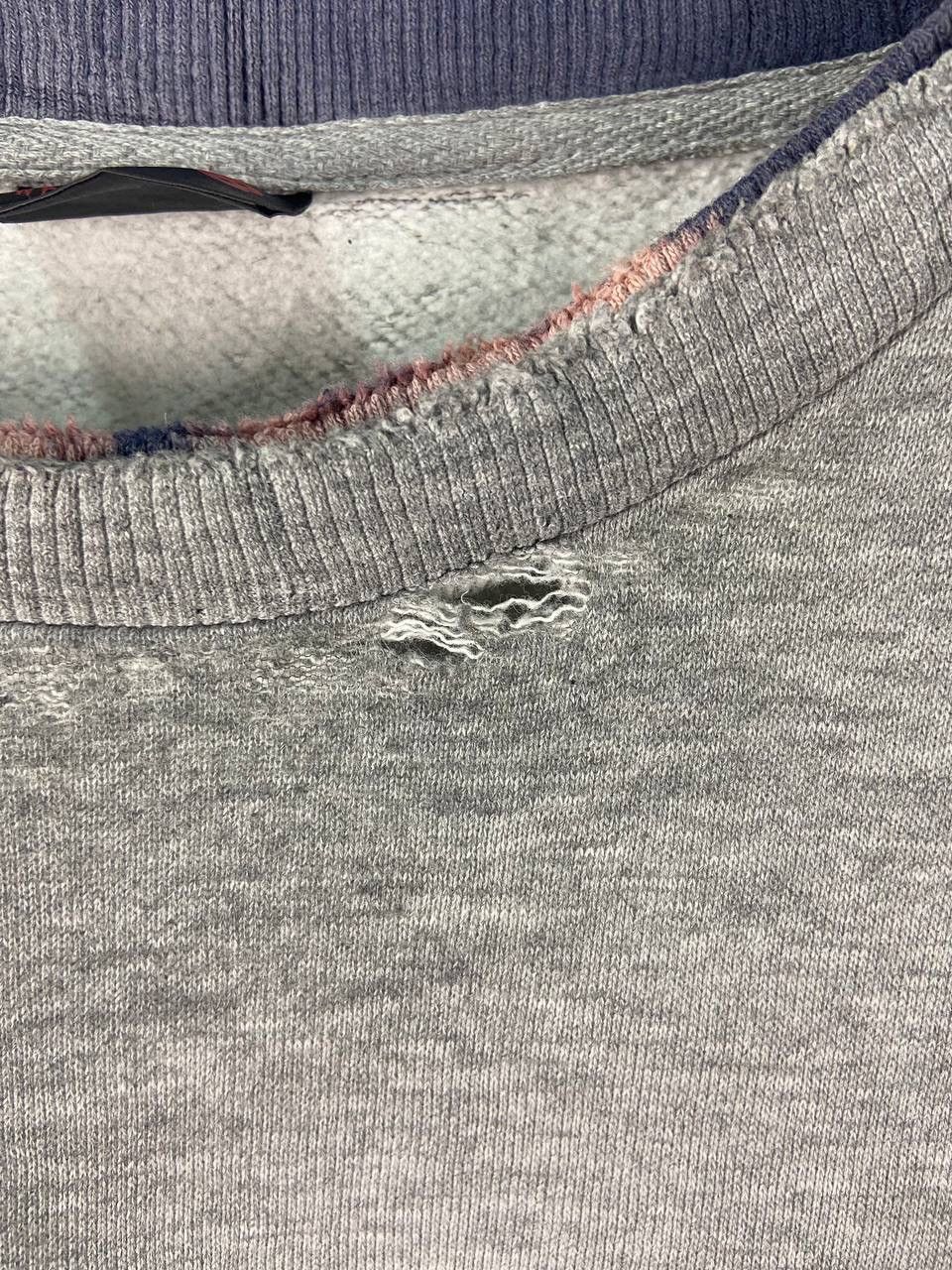 New Balance THRASHED Vintage Distressed New Balance Crewneck Sweatshirt Size US L / EU 52-54 / 3 - 7 Thumbnail