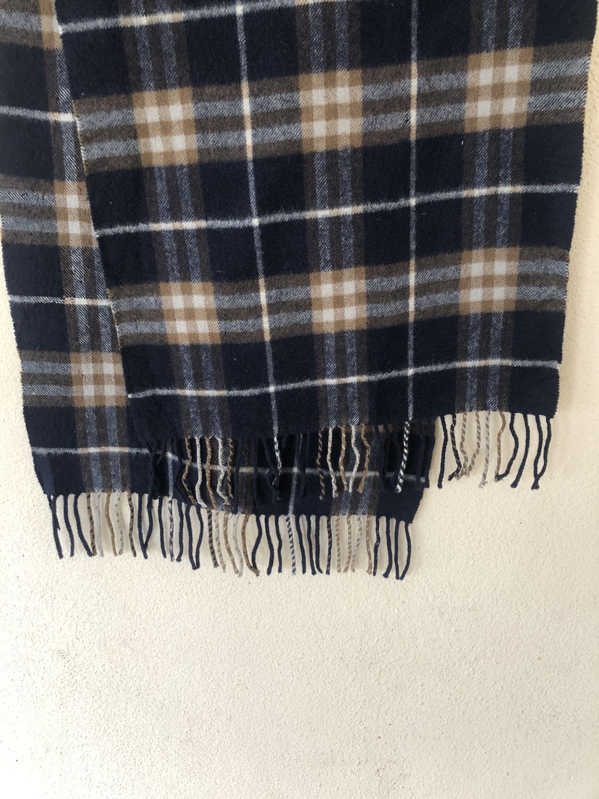 Burberry × Vintage Vintage Burberry’s Pure Cashmere Muffler Size ONE SIZE - 6 Thumbnail