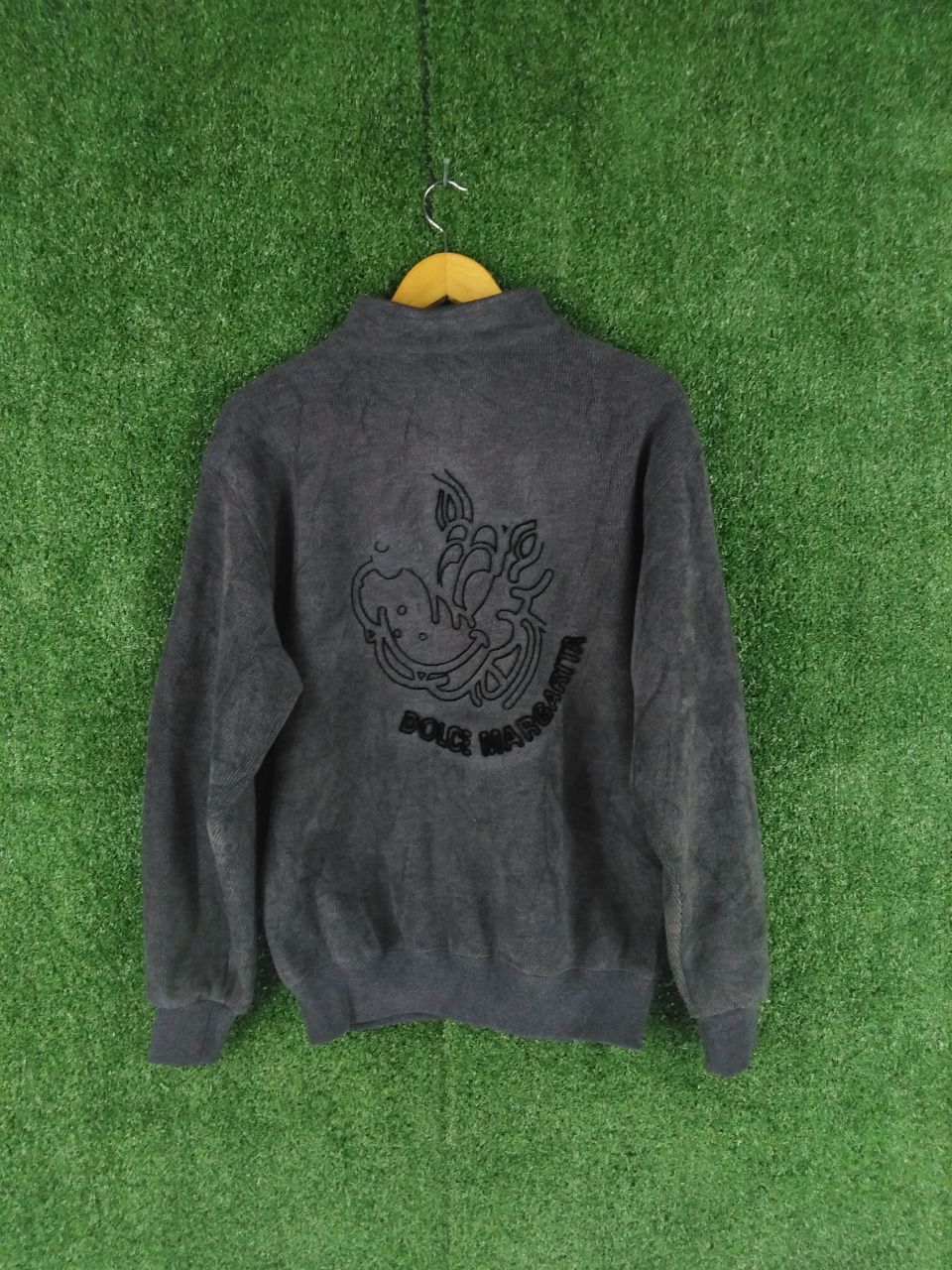 DOLCE MAGARITA EMOIDERY SWEATSHIRT